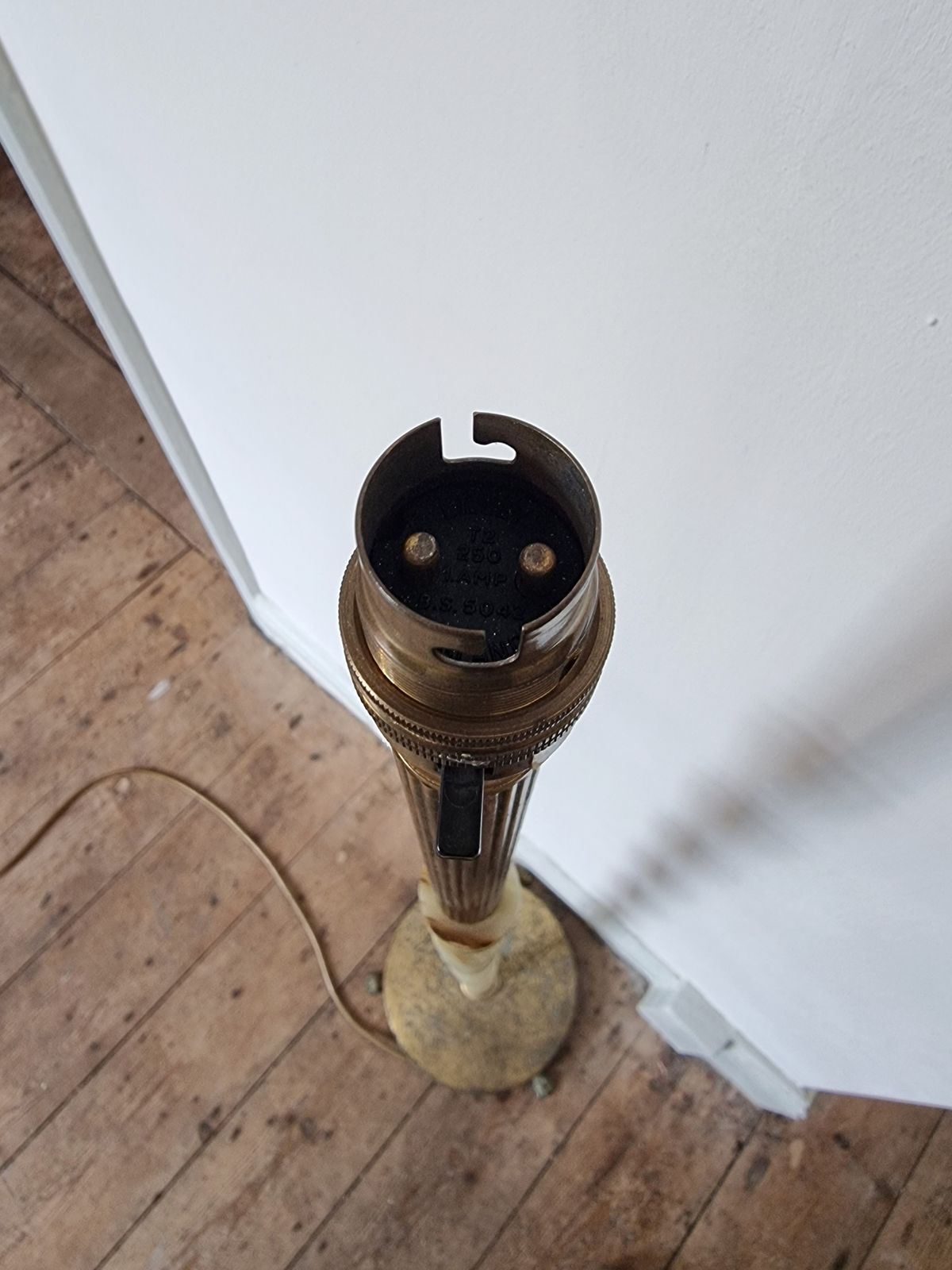 photo furniture Onyx Stone & Brass Lamp Stand   Working, Freestanding, Floor/Standard, Wired, Unique