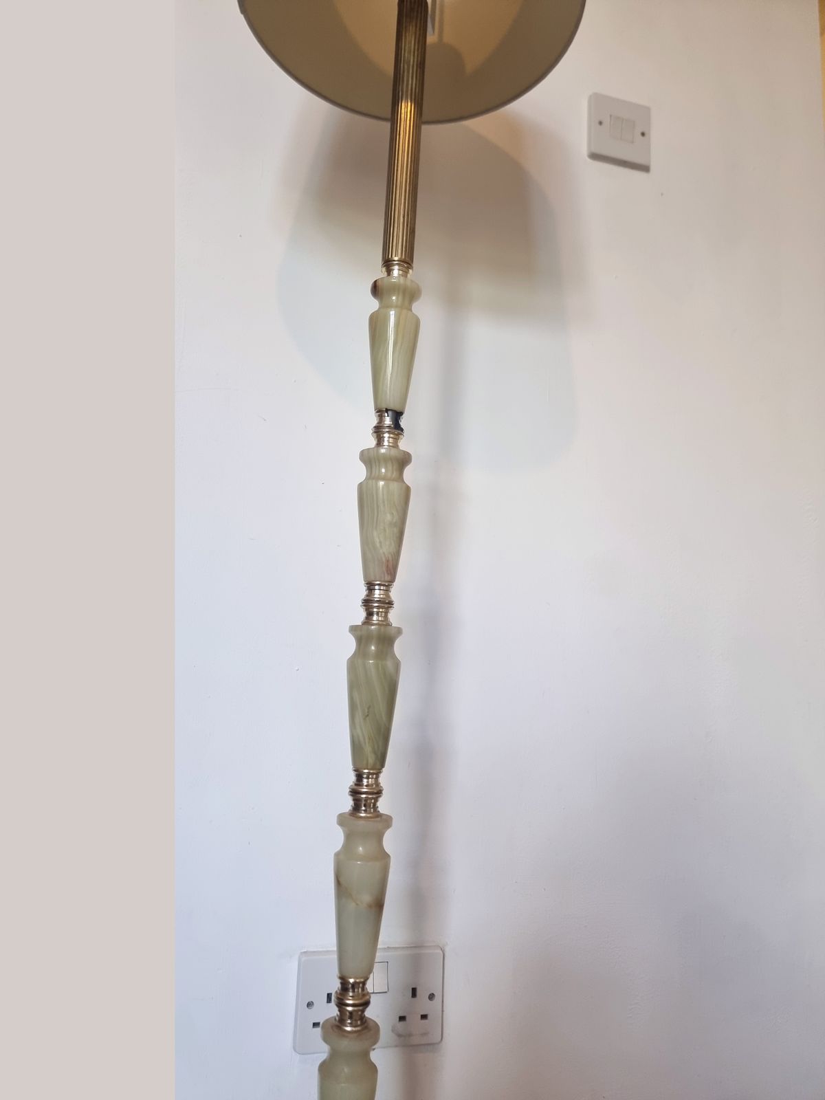 Onyx Stone & Brass Lamp Stand   Working, Freestanding, Floor/Standard, Wired, Unique photo Lighting