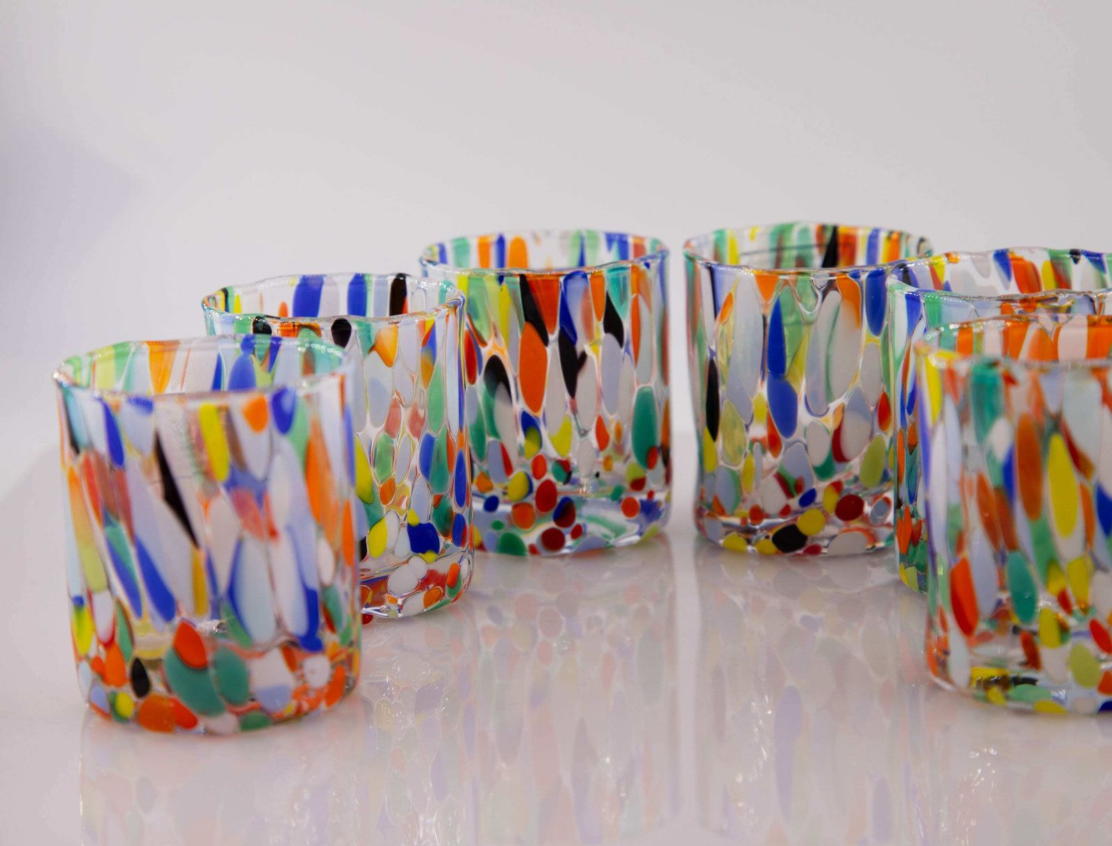 photo furniture Caracas, Set Of 6 Murano Shot Glasses Color "Arlechhino" Handmade, Murano Glass, Made In Italy