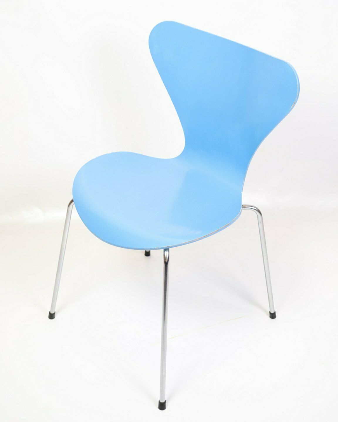 Set Of 5 Seven Chairs Model 3107 Lacquered In Light Blue By Arne Jacobsen For Fritz Hansen From 1980s photo for sale