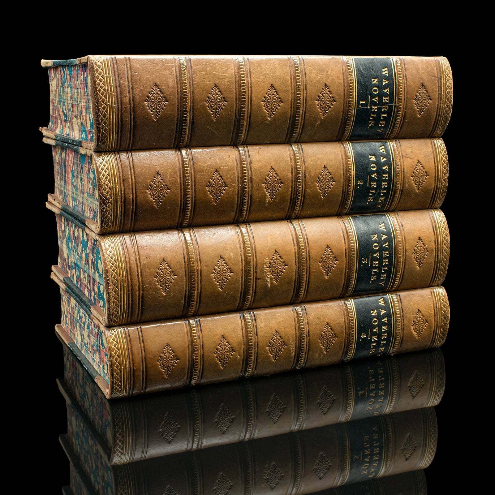 Antique 4 Vols, Waverley Novels, Walter Scott, Scottish, Literary Set, Victorian photo furniture