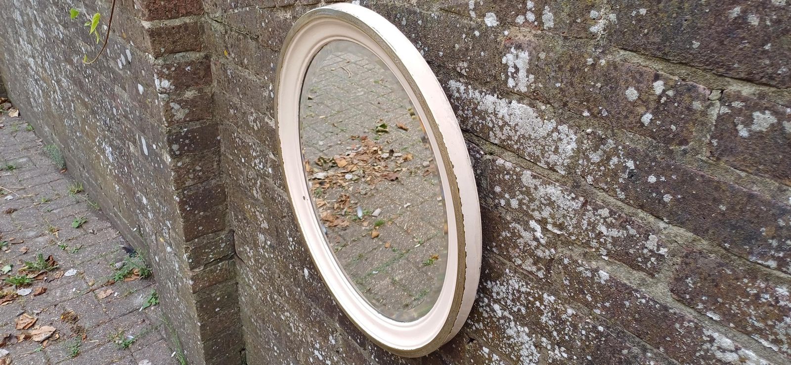 Totally Finish To This Unusual Metal Silver Chrome Brass And Painted Oval Decorative Wall Mirror With Bevelled Glass photo Home Decor
