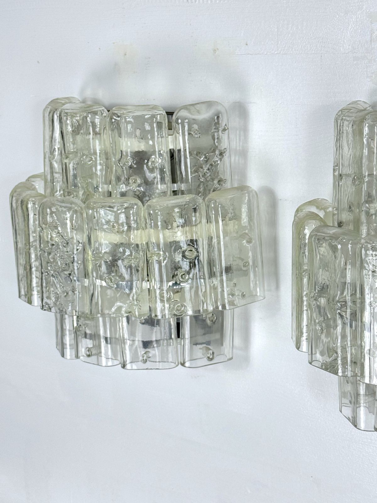 photo for sale Vistosi Manner, Set Of Four Large Clear Murano Glass Elements Sconces. Italy 1970s