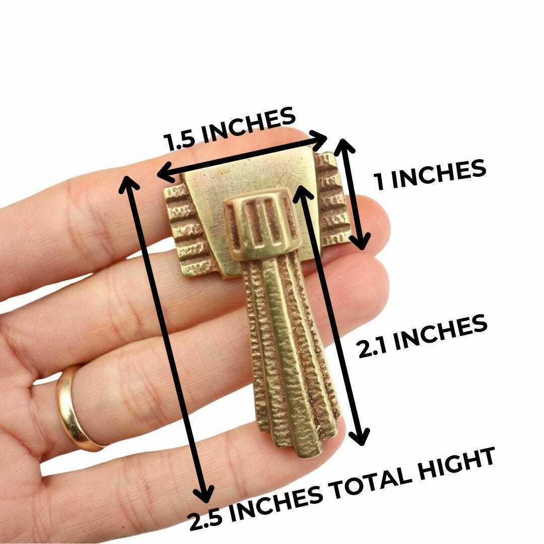 Antique Art Deco Period Brass Dresser Drawer Handle Pull Set Of 8. Antique Brass Drawer Pull Handle. Antique Ornate Hardware. photo for sale