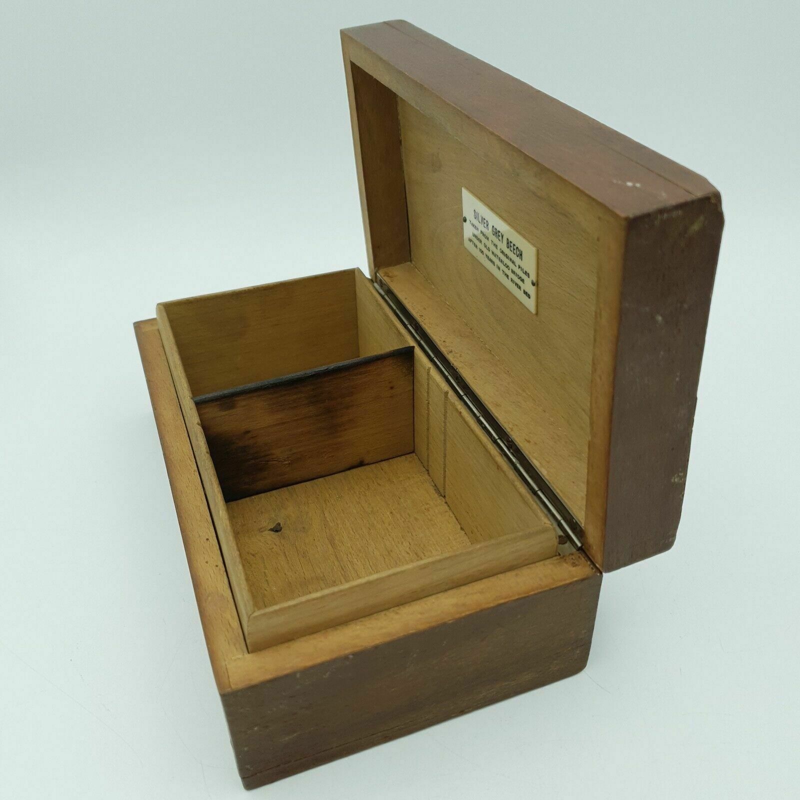 photo vinterior Vintage Wooden Box Made From Silver Grey Beech   Old Waterloo Bridge Piles L18cm