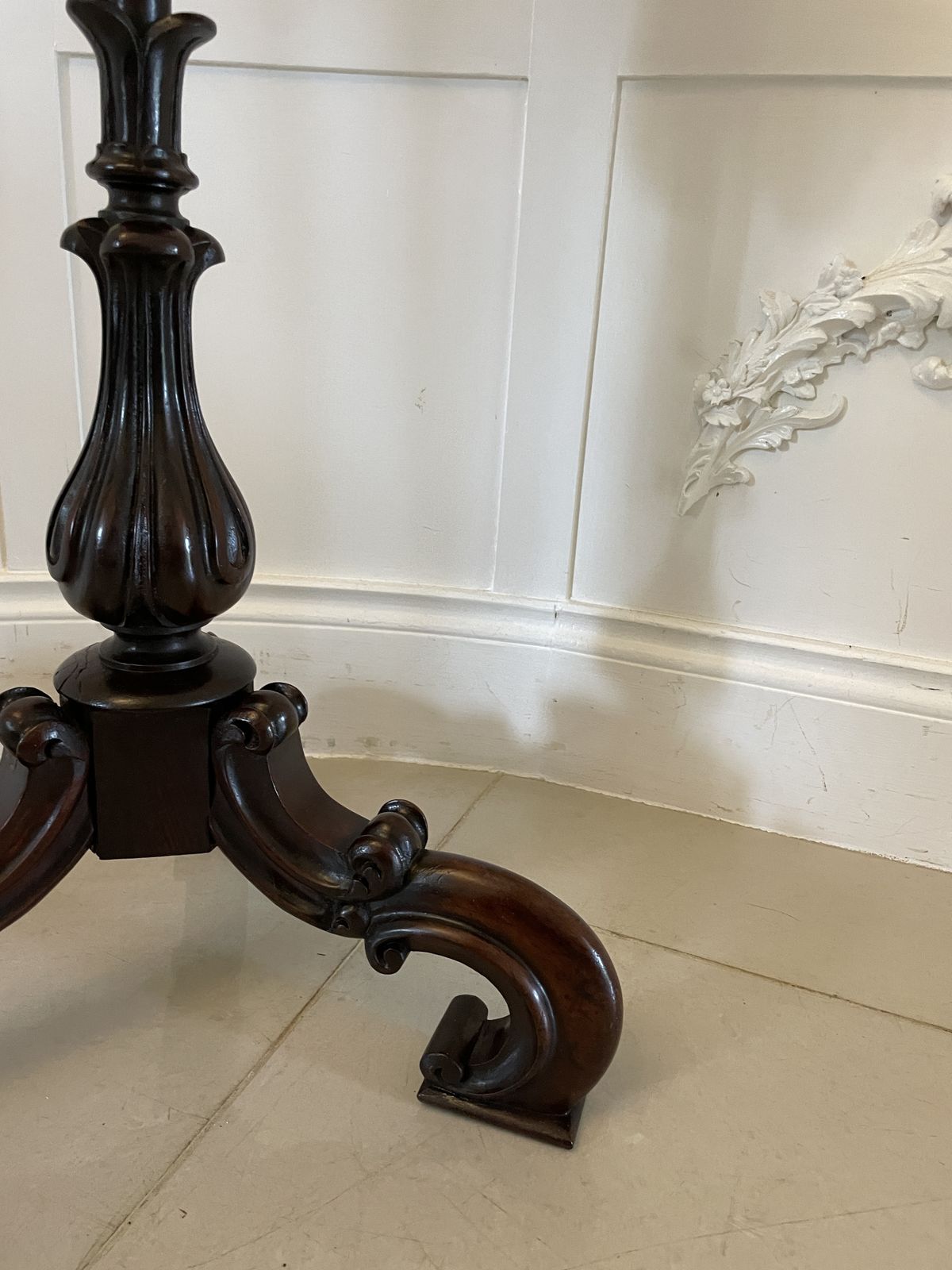 Antique 19th Century Quality Carved Rosewood Pole Screen photo for sale