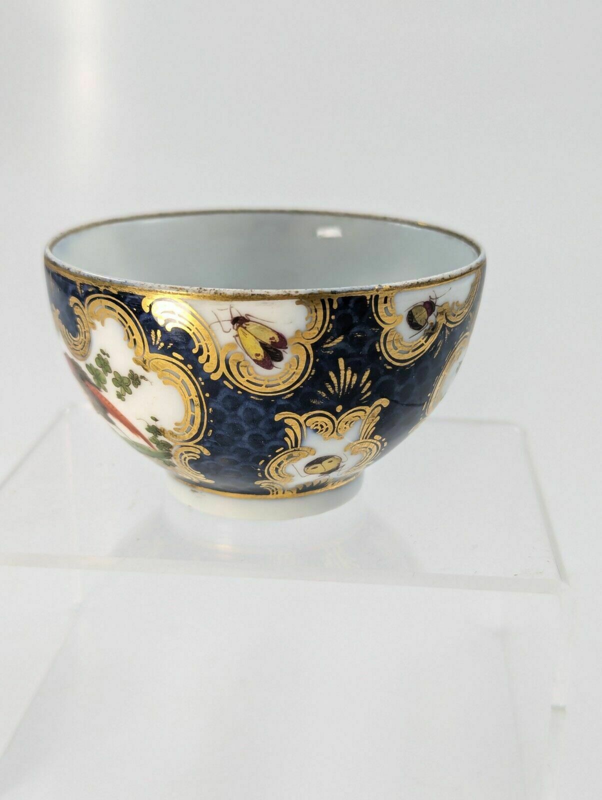 A Rare 18th Century Worcester Tea Cup With Hand Painted Exotic Birds   C.1760 photo 350.0