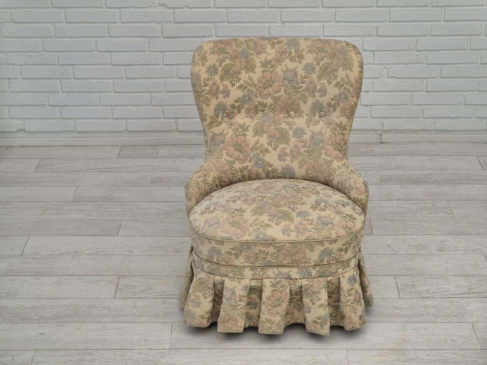 1970s, Danish Easy Side Chair, Original Very Good Condition, Floral Furniture Velour. photo vintage