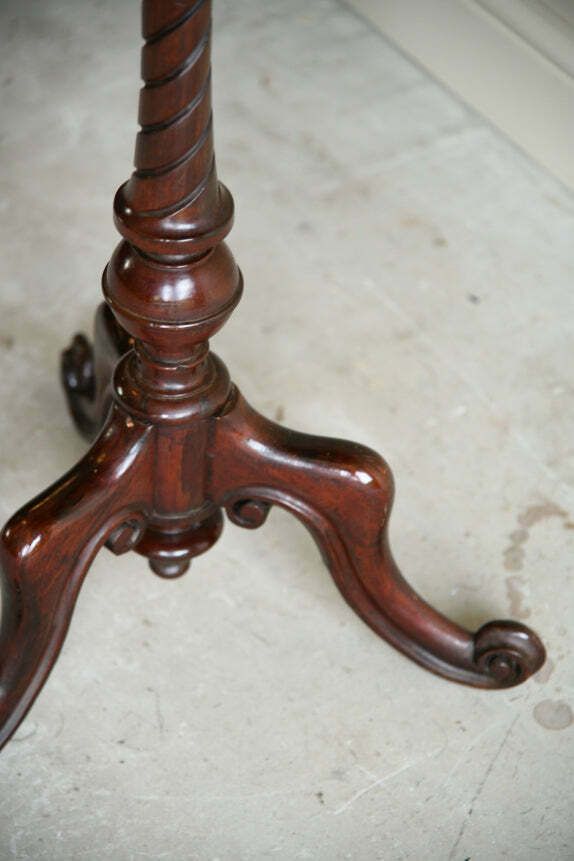 photo furniture Antqiue Mahogany Occasional Tripod Table