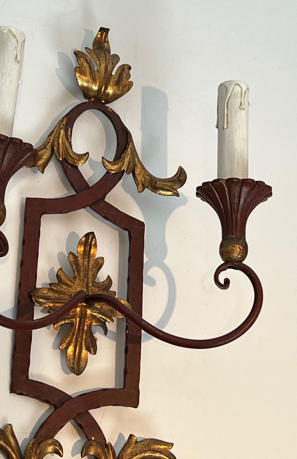 Pair Of Wrought Iron And Patinated Wood Wall Lights With Golden Acanthus Leaves photo vintage