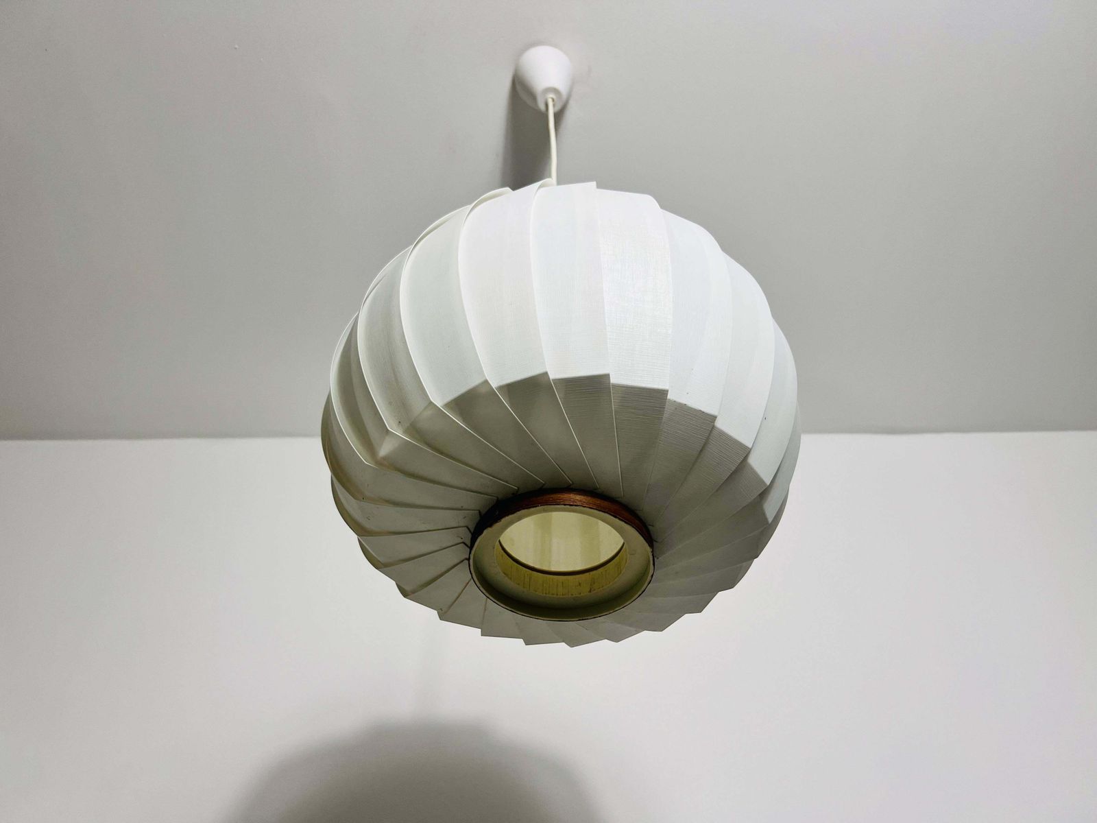 Mid Century Modern Pendant Lamp, Italy, 1960s photo vinterior