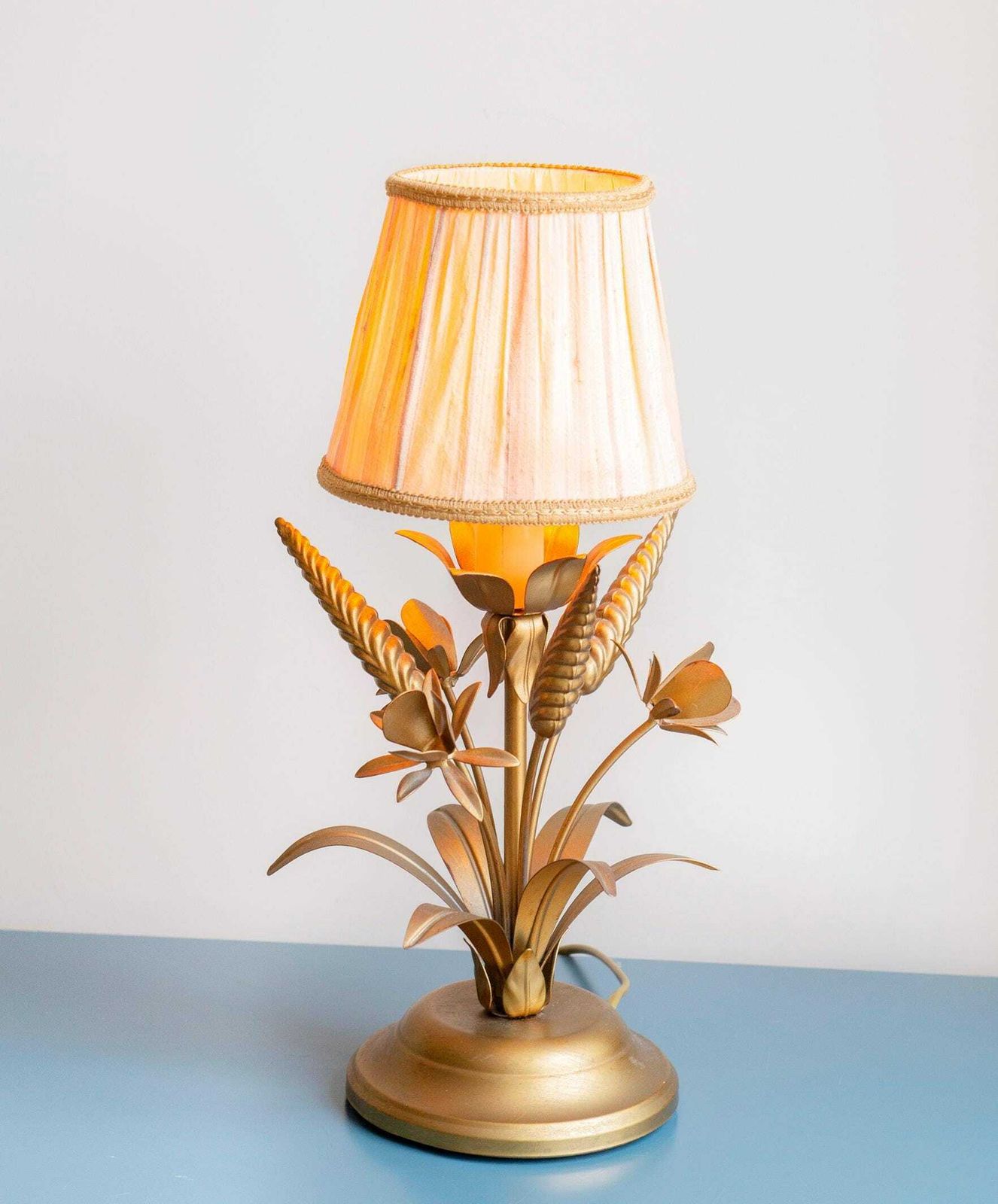 Italian Gilt Metal Table Lamp, Floral Golden Desk Lamp, Hollywood Regency, Ls Italy, 1970s Design, Wheat Bundle Lamp photo 195.0