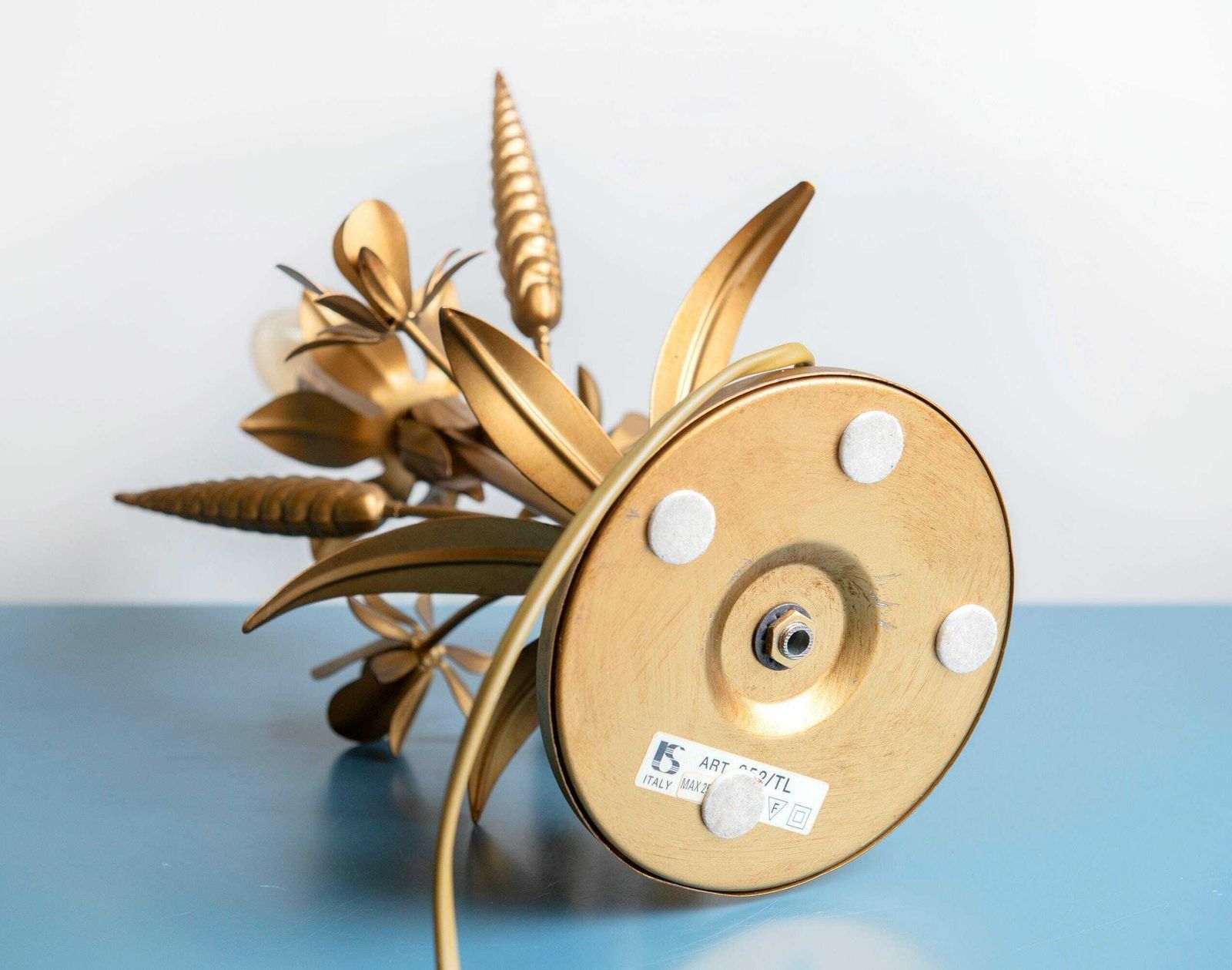 photo furniture Italian Gilt Metal Table Lamp, Floral Golden Desk Lamp, Hollywood Regency, Ls Italy, 1970s Design, Wheat Bundle Lamp