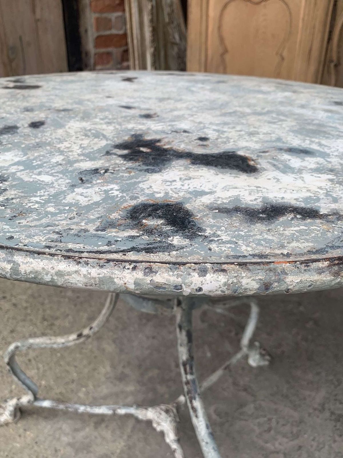 19th Century French Arras Garden Table photo Garden Furniture