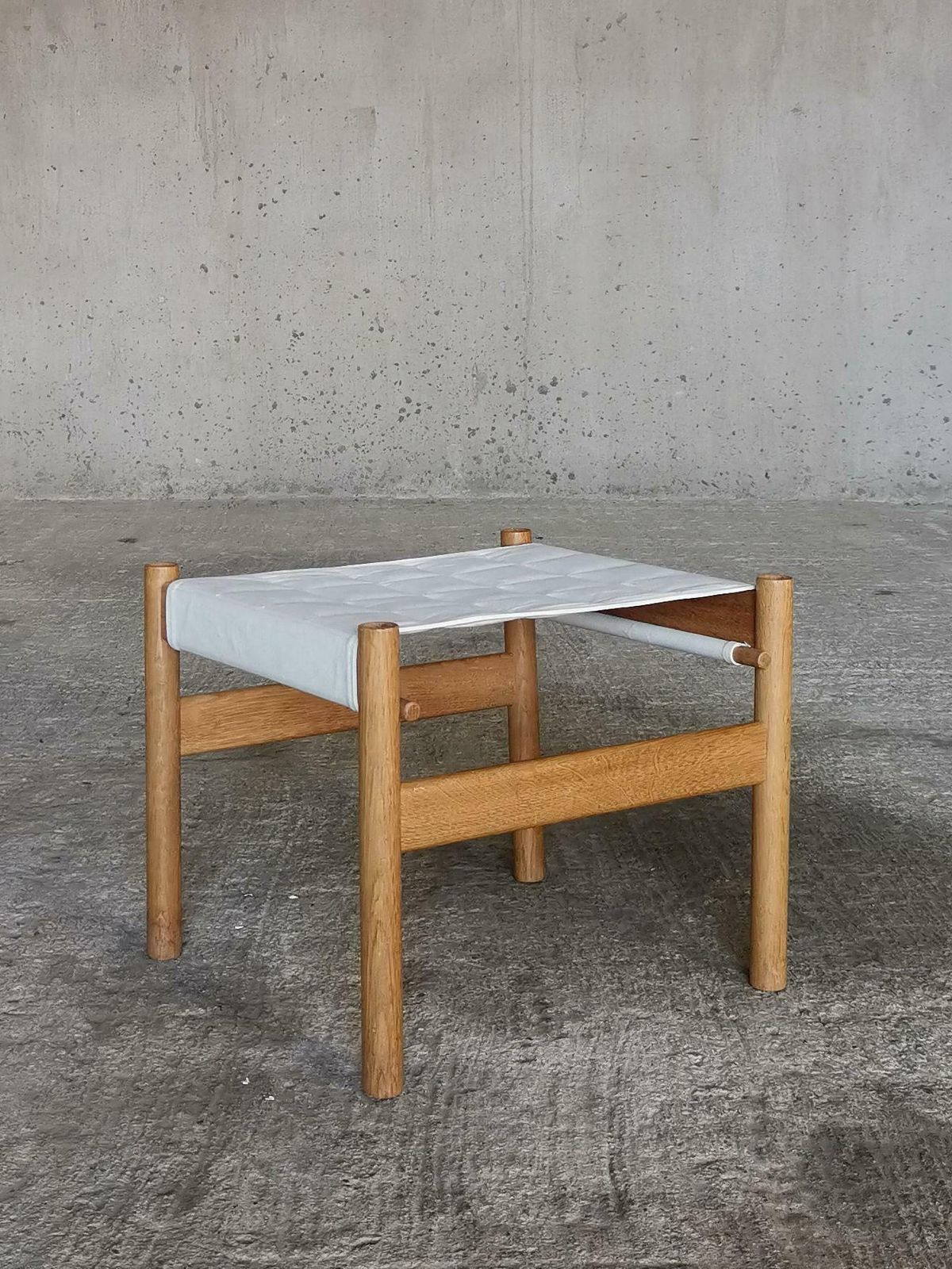 Early Danish Hans Bølling Oak Stool Quilted Canvas Seat, For Torben ørskov 1960s photo vinterior