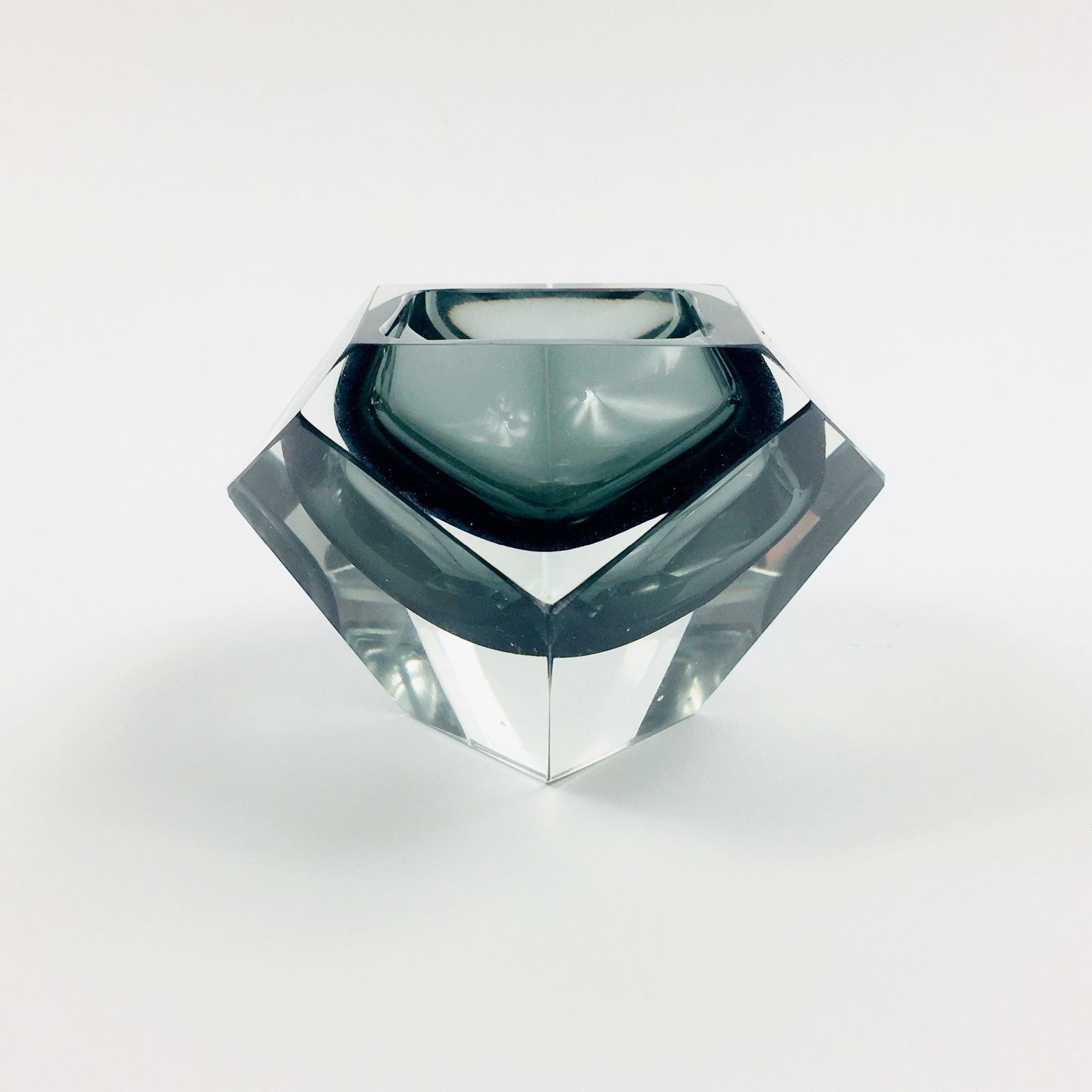 Diamond Shaped Murano Faceted Glass Sommerso Ashtray/Vide Poche By Flavio Poli For Seguso, Italy, 1960s/1970s photo furniture