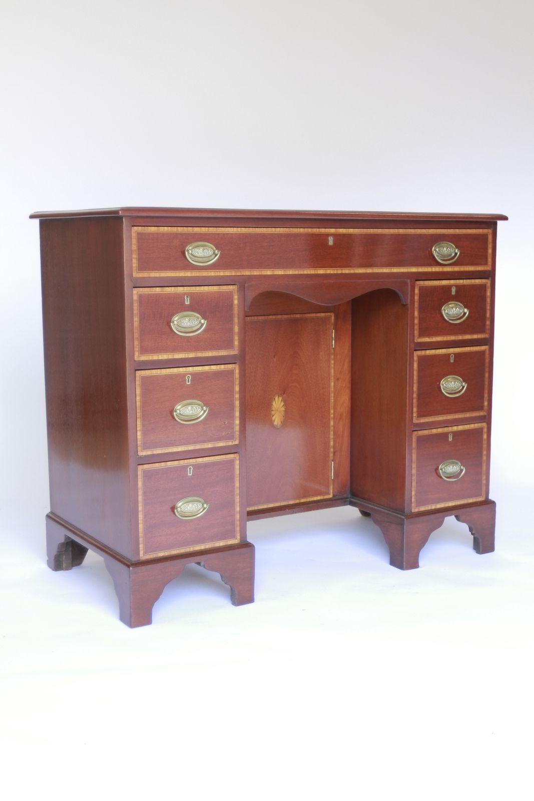 George 111 Period Mahogany & Inlaid Kneehole Desk