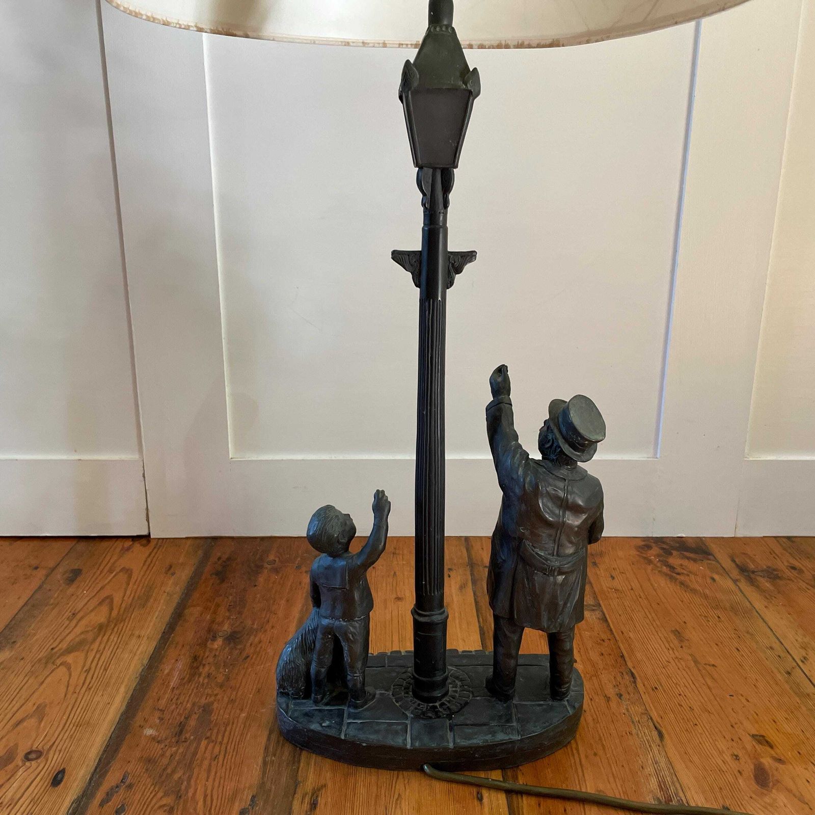 Genesis Bronze Fine Arts Lamp Ornament Light Table Mullingar Ireland Textured Shade Man Boy Dog Scene photo vinterior
