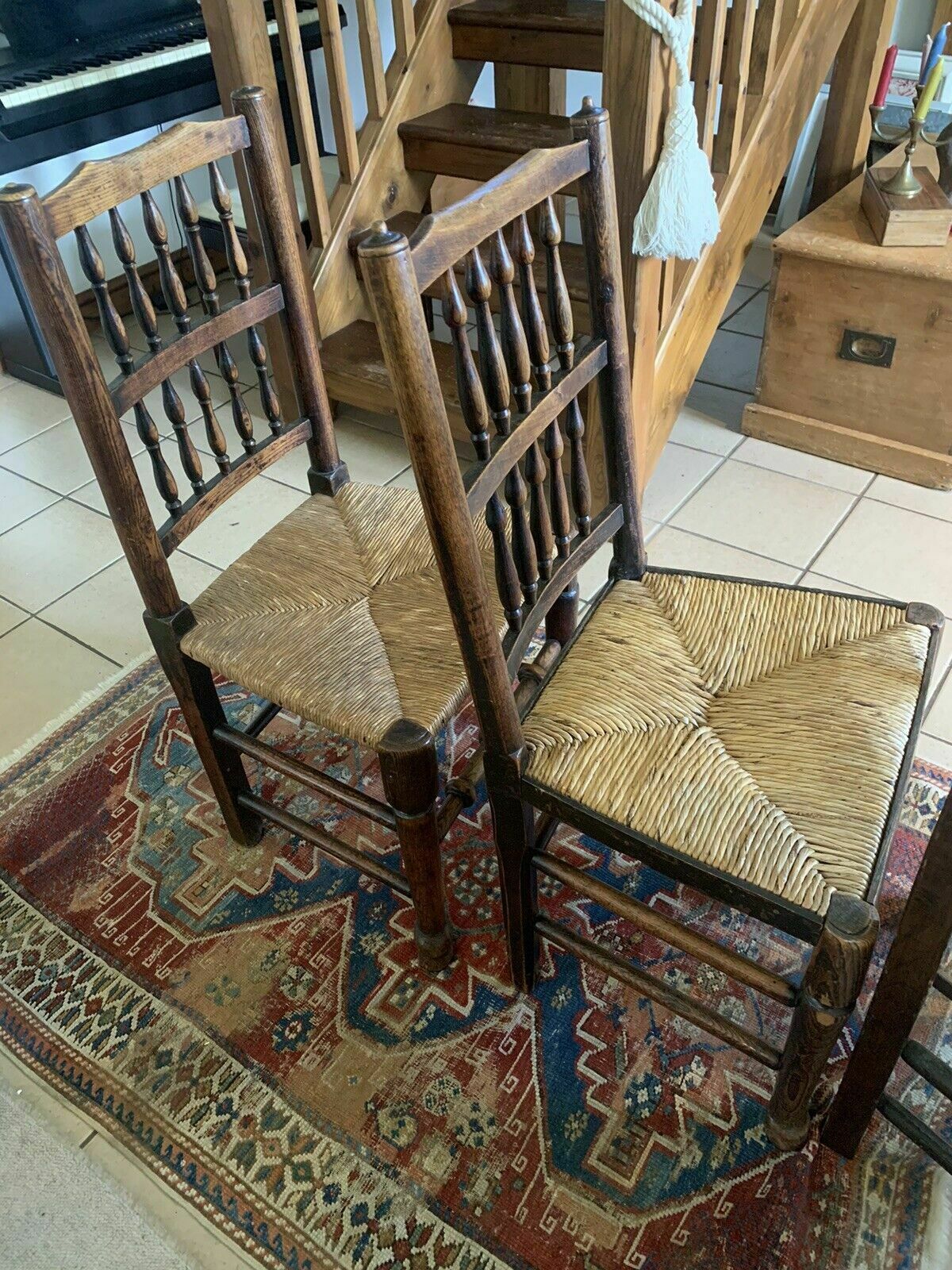 photo furniture A Mixed Set Of Four 19th Century Lancashire Spindleback Country Chairs.