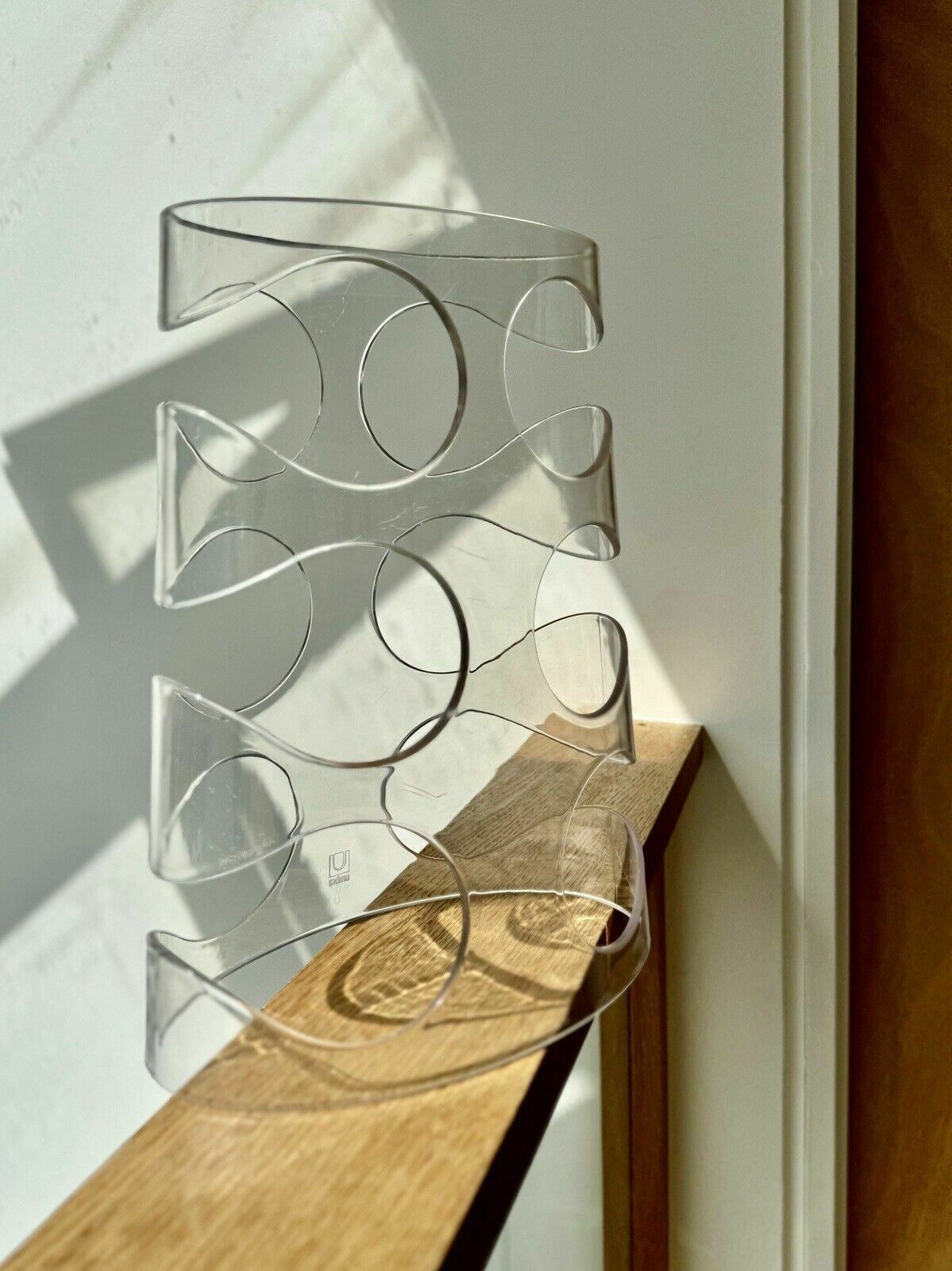 Circa 2009 Umbra By Ran Lerner Clear Acrylic "The Grapevine" 6 Bottle Wine Rack photo Furniture
