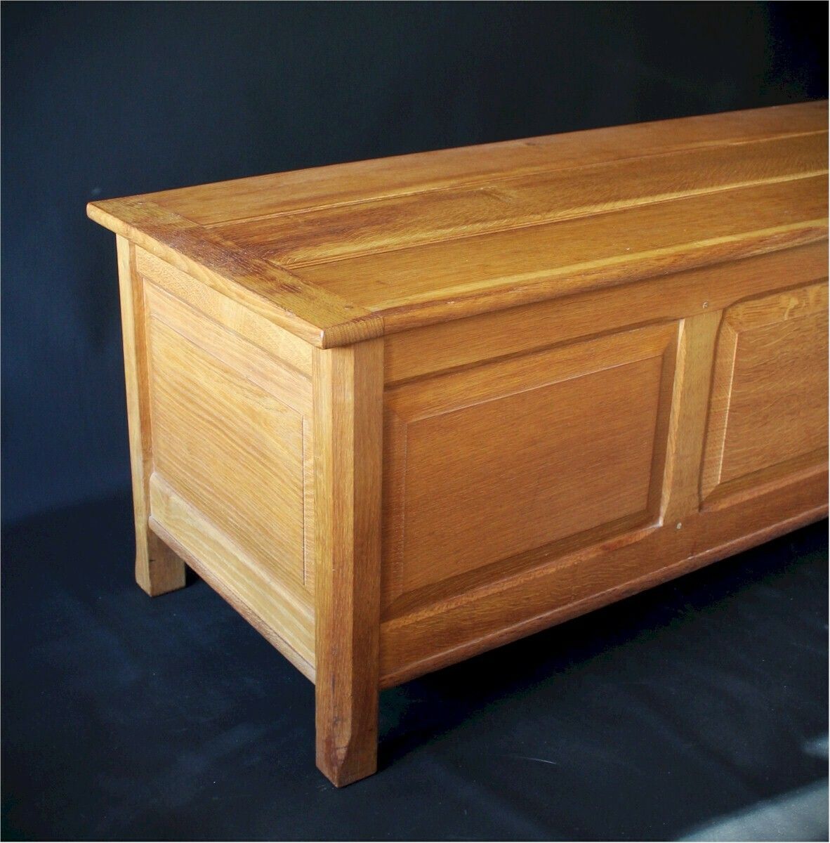 Reynolds Of Ludlow Oak Cotswold School Blanket Box, Heals photo furniture