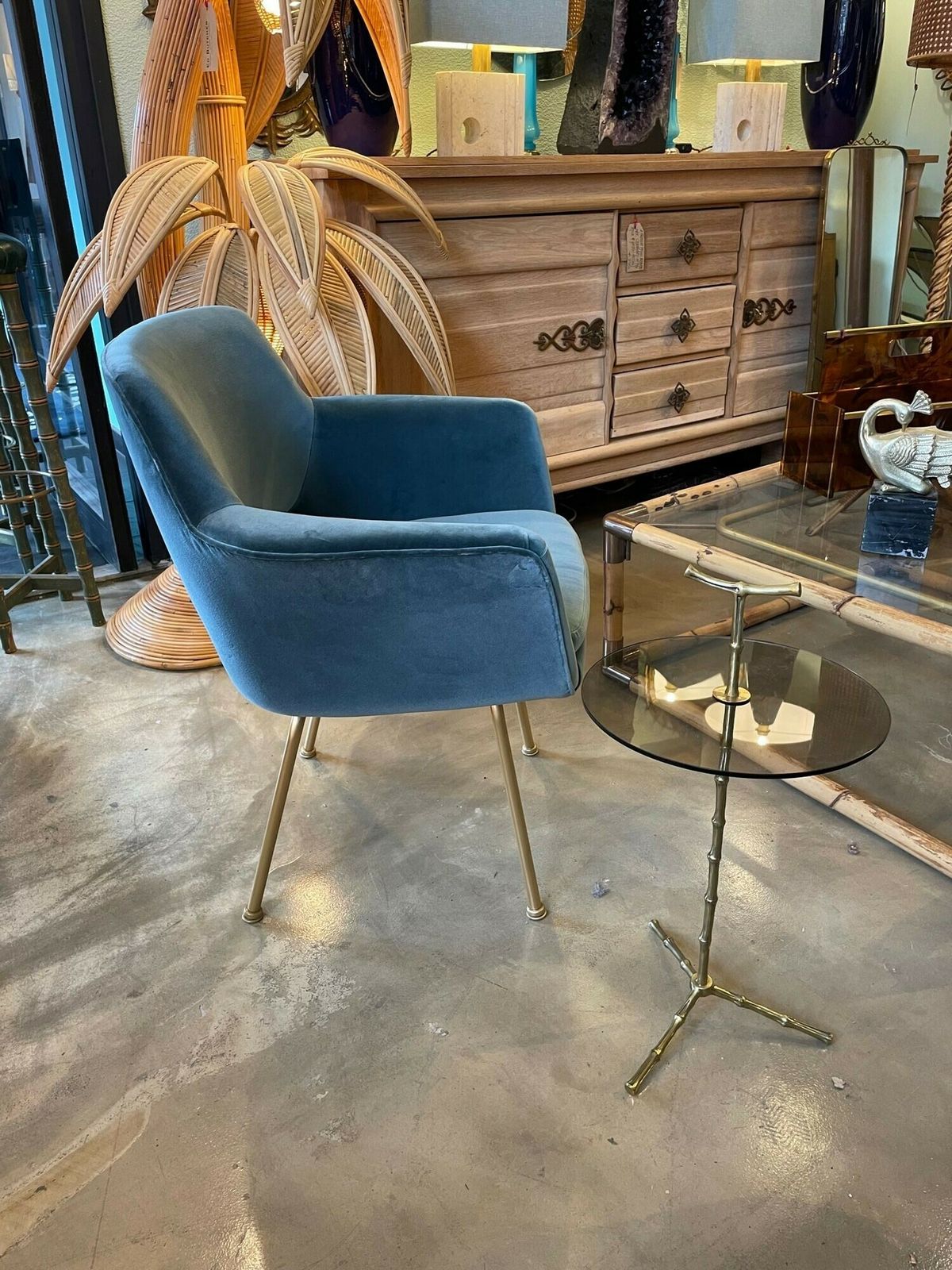 Furniture A Set Of Four Italian 1970s Chairs With Gilt Metal Legs In Blue Velvet Fabric photo
