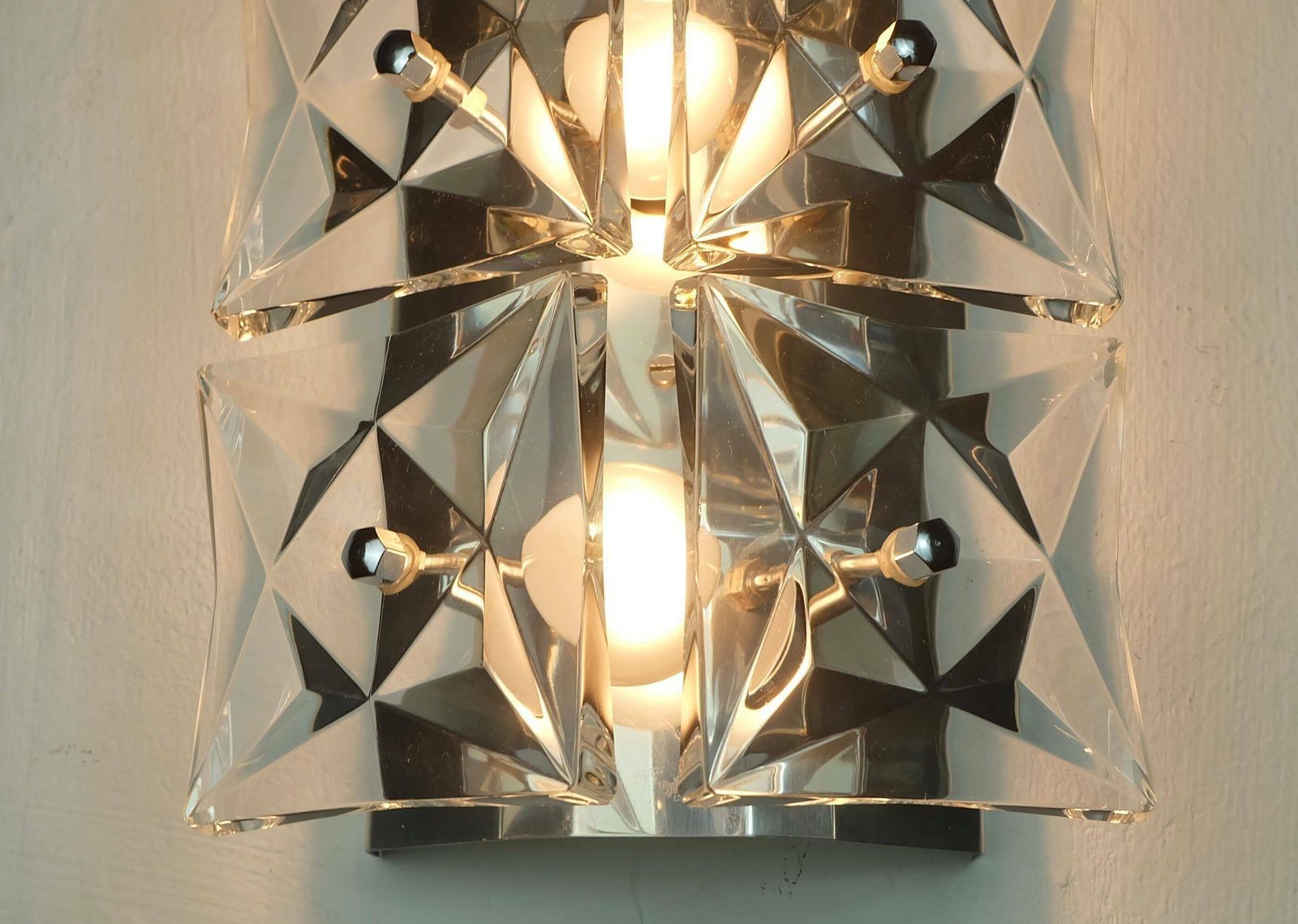 Kinkeldey Mid Century Sconce Crystal Glass And Chrome 6 Glass Prisms 1960s photo vintage