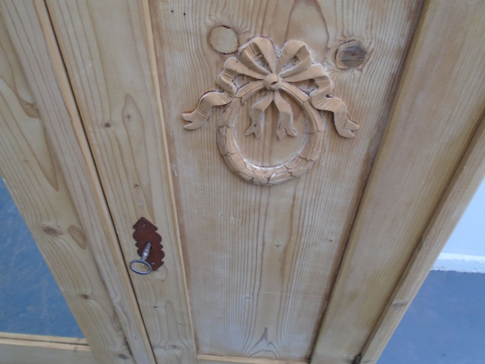 A Large 1 Piece Mirrored Antique Pine Hall Wardrobe To Wax / Paint photo vinterior