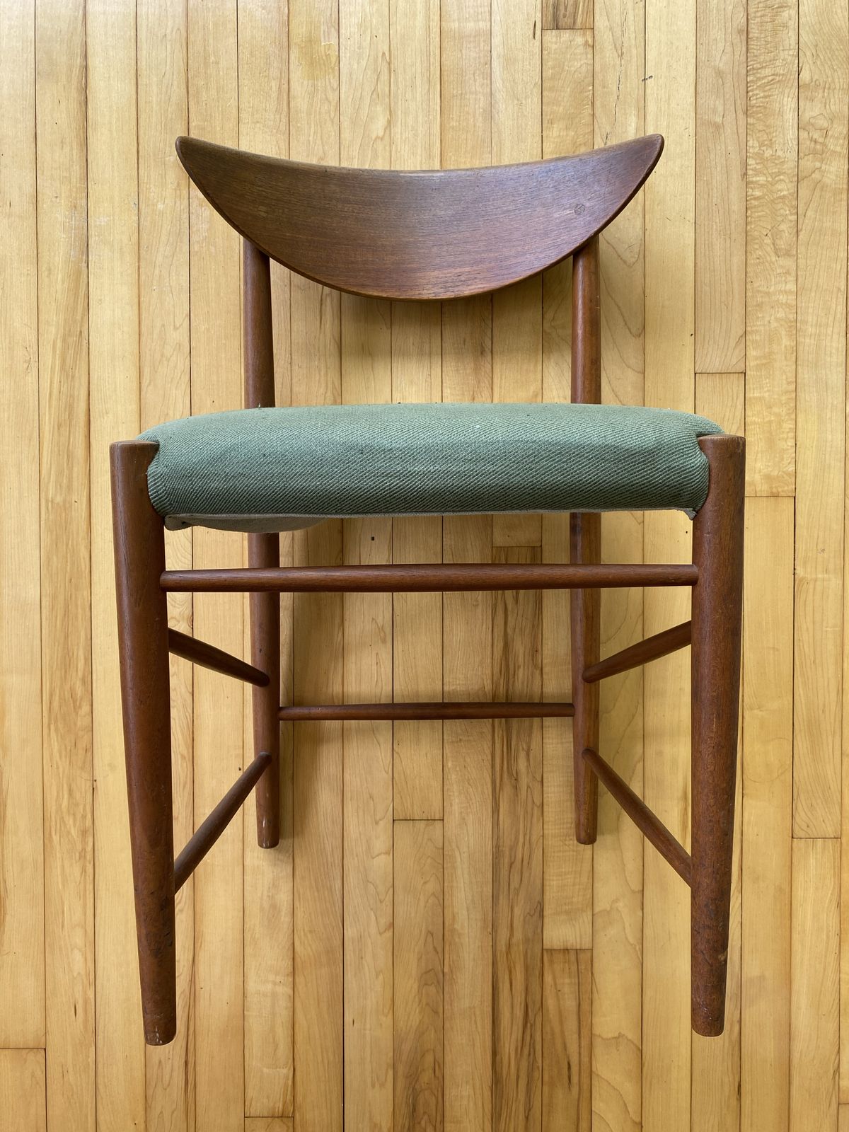 Pair Of Danish Mid Century Modern Teak Model 316 Dining Chairs Peter Hvidt & Orla Mølgaard Nielsen For Søborg Møbelfabrik   1955 photo Furniture