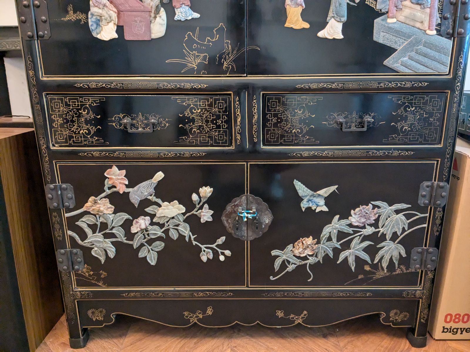 photo buy Ferrenby Mother Of Pearl 3 Piece Furniture Set