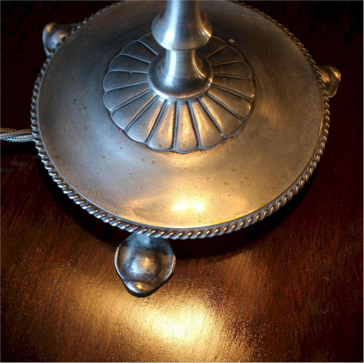Elegant Edwardian Silver Plated Table Lamp photo Lighting