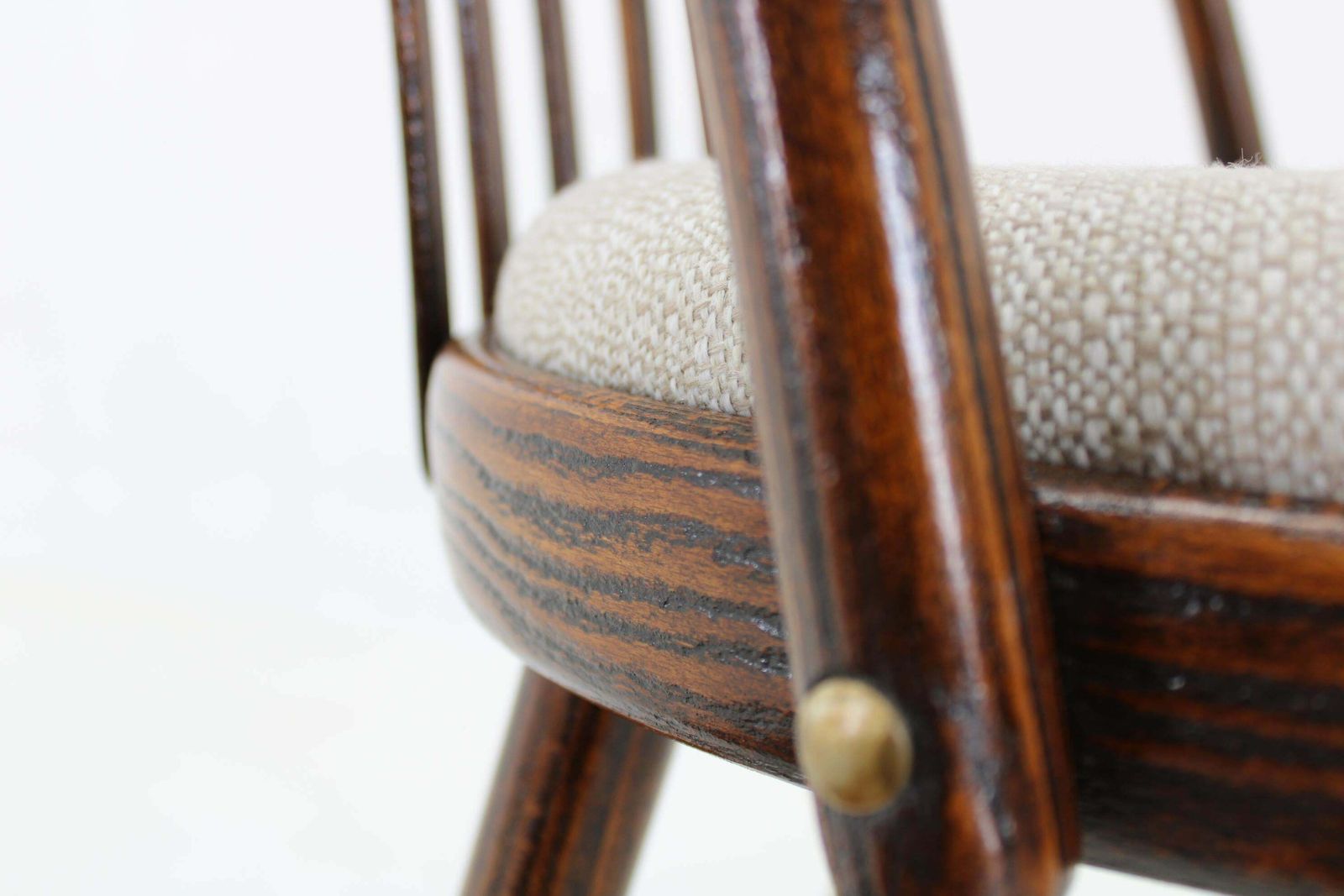 photo vintage 1960s Antonin Suman Set Of Six Beech Dining Chairs, Restored