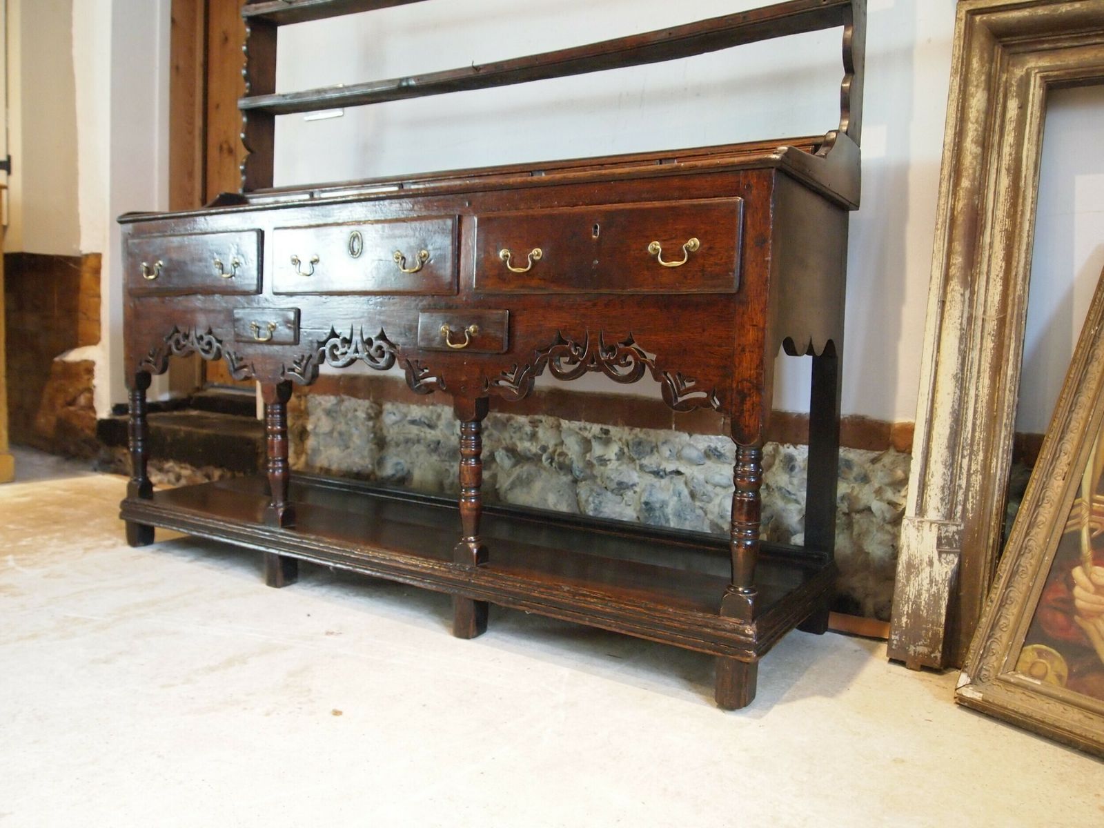 2850.0 Dresser Exceptional Rare Glamorgan Welsh Oak C1770 photo