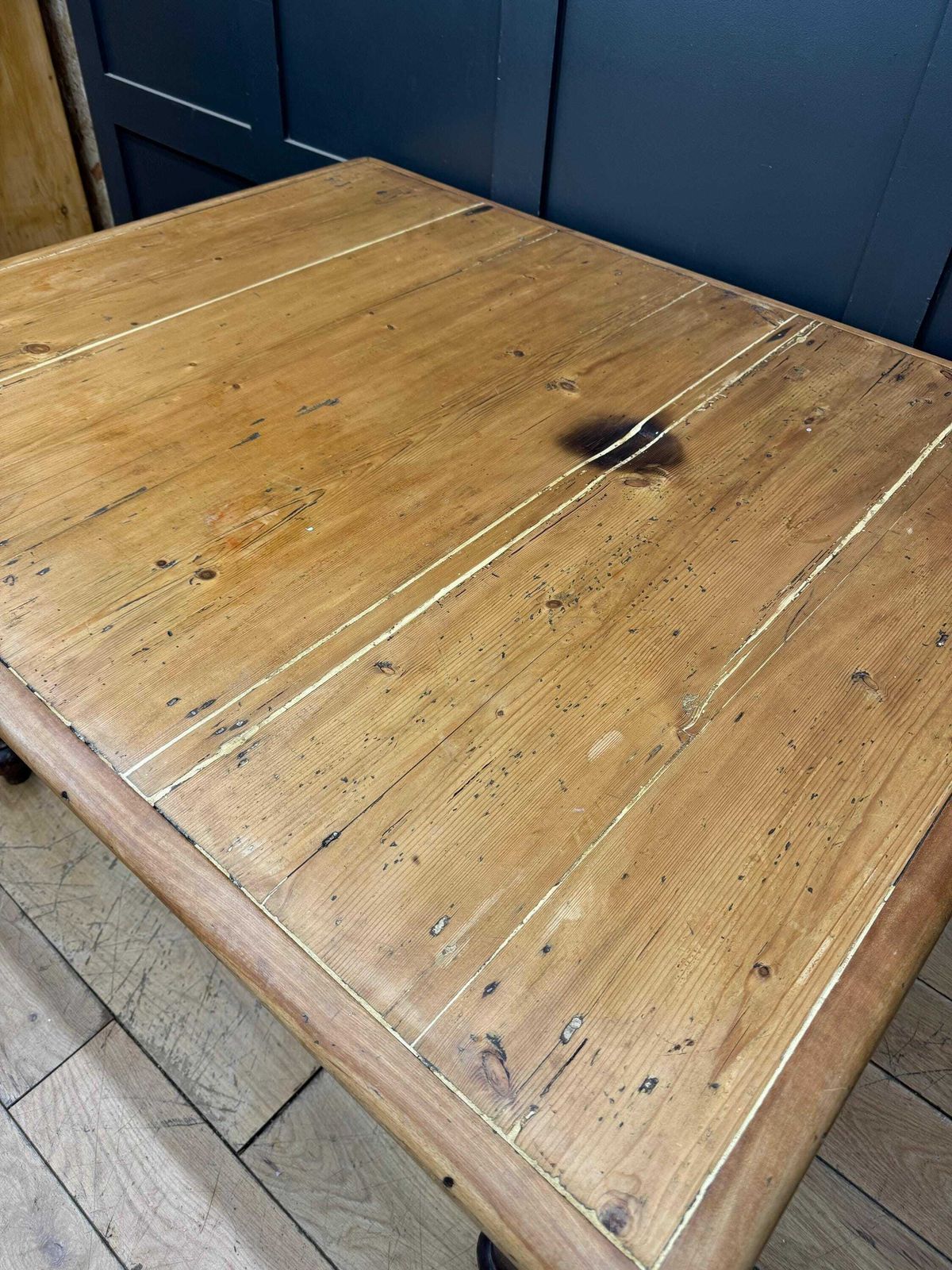 Antique Pine Dining Table / Victorian Kitchen Table / Rustic Farmhouse Pine Desk photo furniture