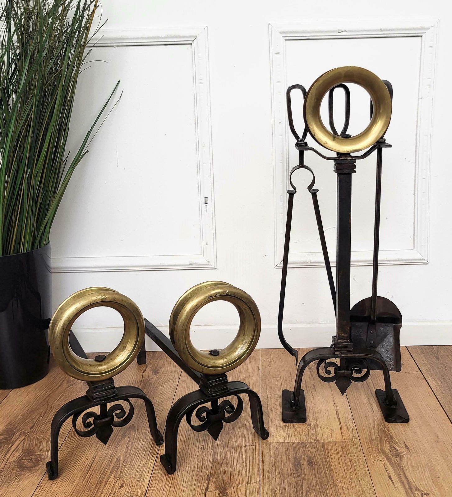 Italian Three Piece Brass Vintage Fireplace Fire Tool Set With Stand photo vinterior