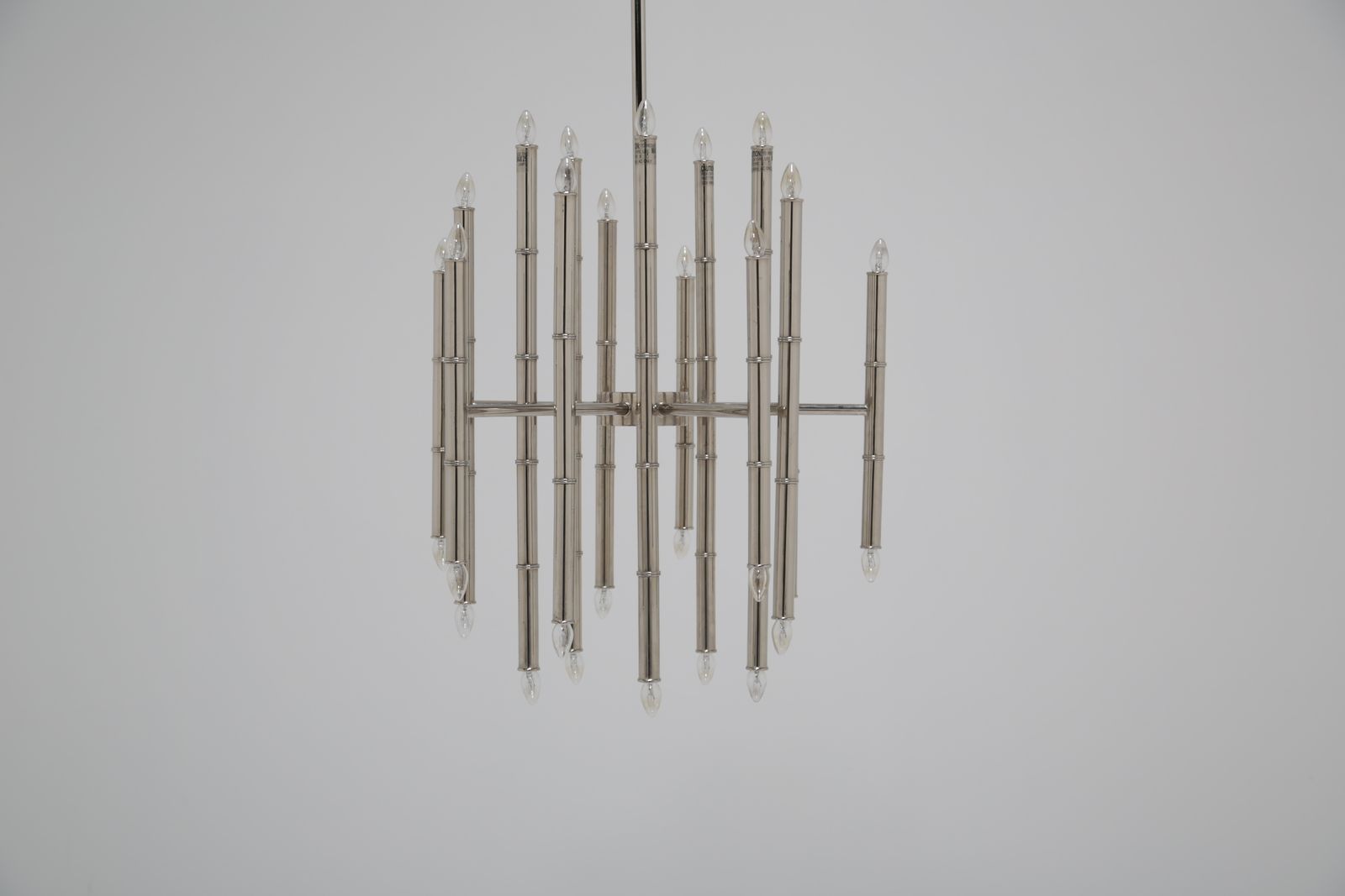 photo vintage Contemporary Chrome Chandelier “Meurice” By Jonathan Adler, United Kingdom, 2000s.