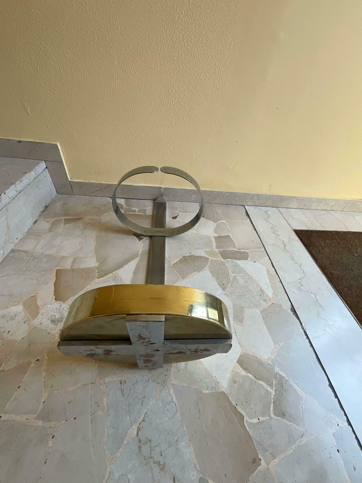 photo furniture Luigi Caccia Dominioni   Zanotta   1970s Umbrella Stand   Made In Italy