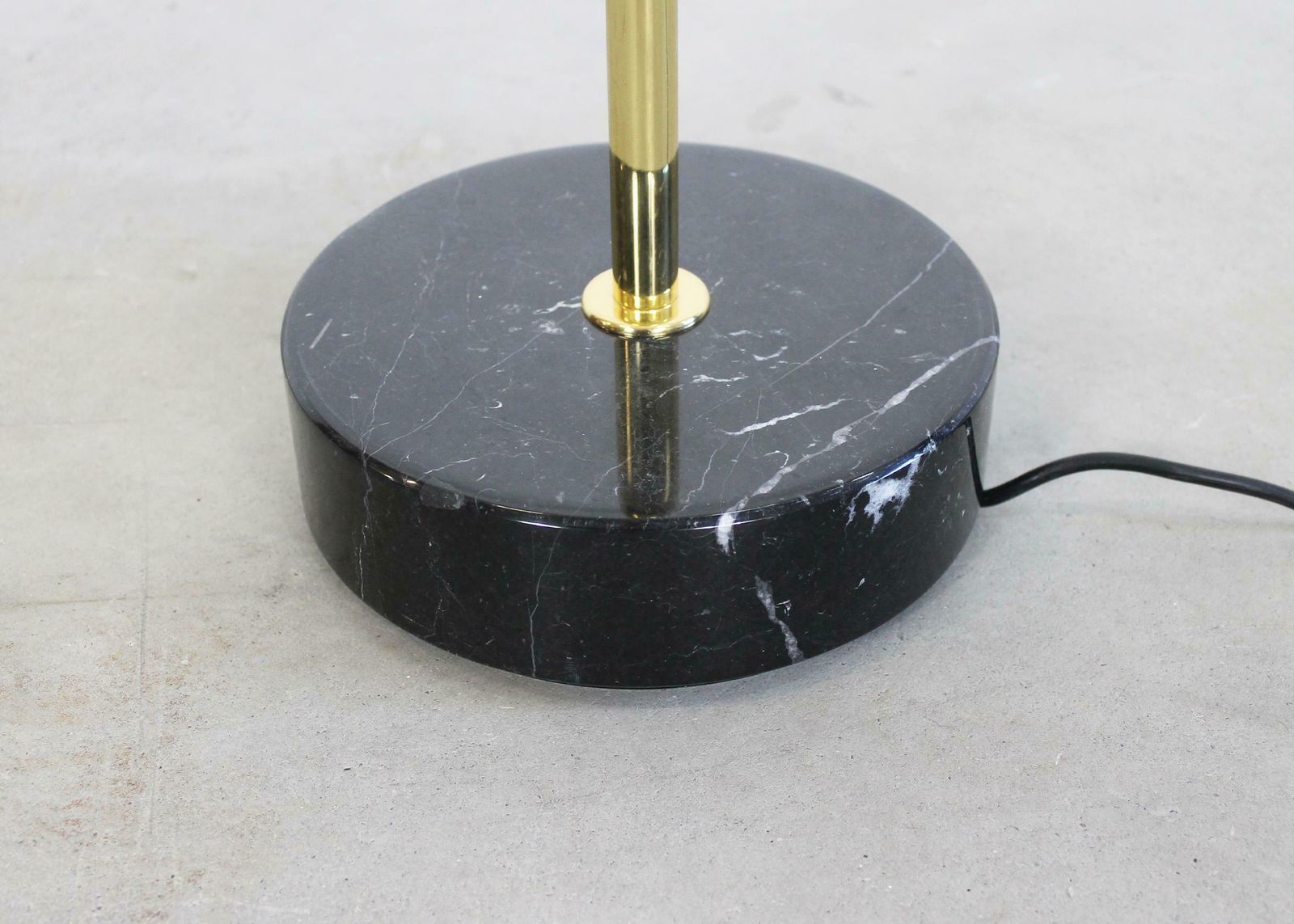 Ignazio Gardella Arenzano Floor Lamp In Brass And Opaline Glass By Azucena 1970s photo Lighting