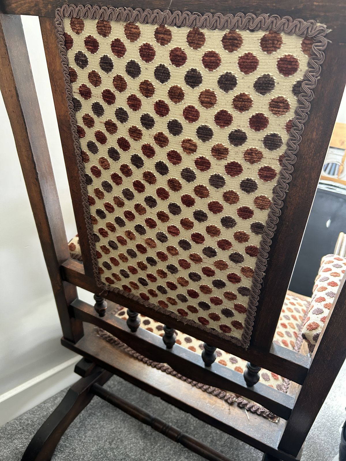 Antique American Style Rocking Chair photo furniture