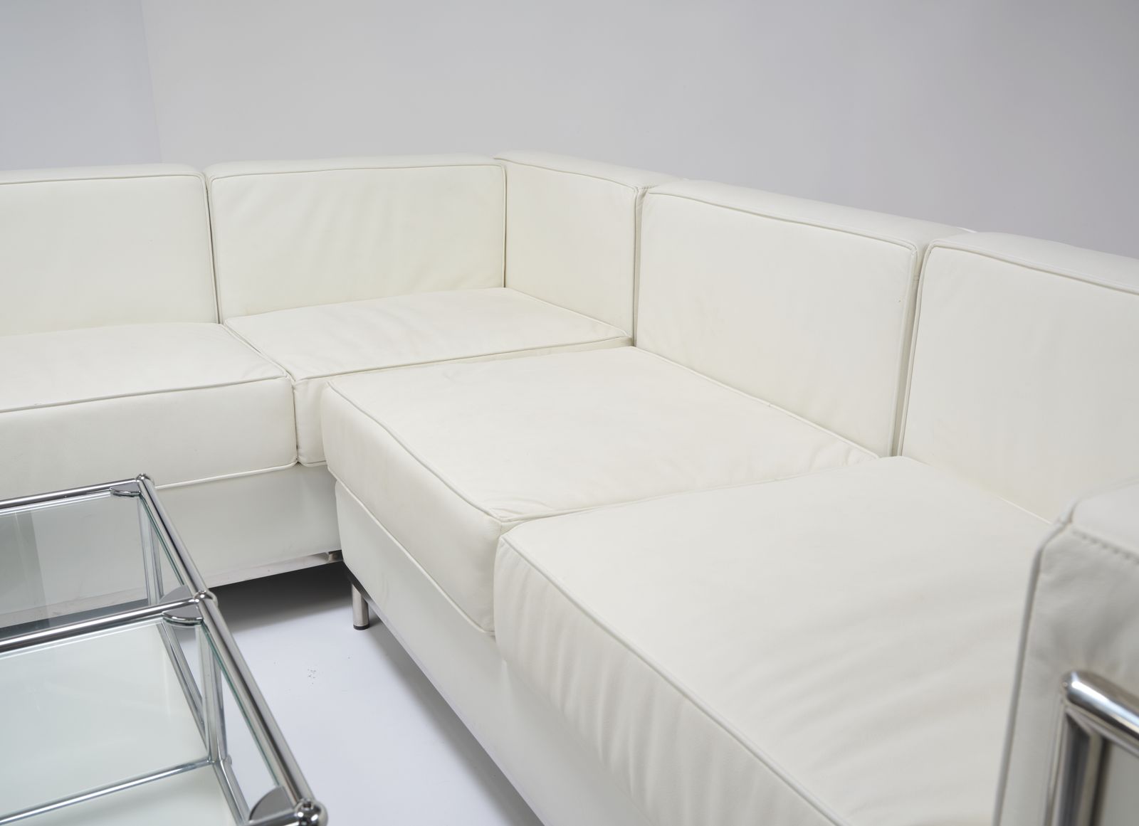 Beautiful White Leather & Chrome Tubular Steel ‘L’ Shaped Mcm Sofa In The Manner Of Le Corbusier, France Circa 2000 photo buy