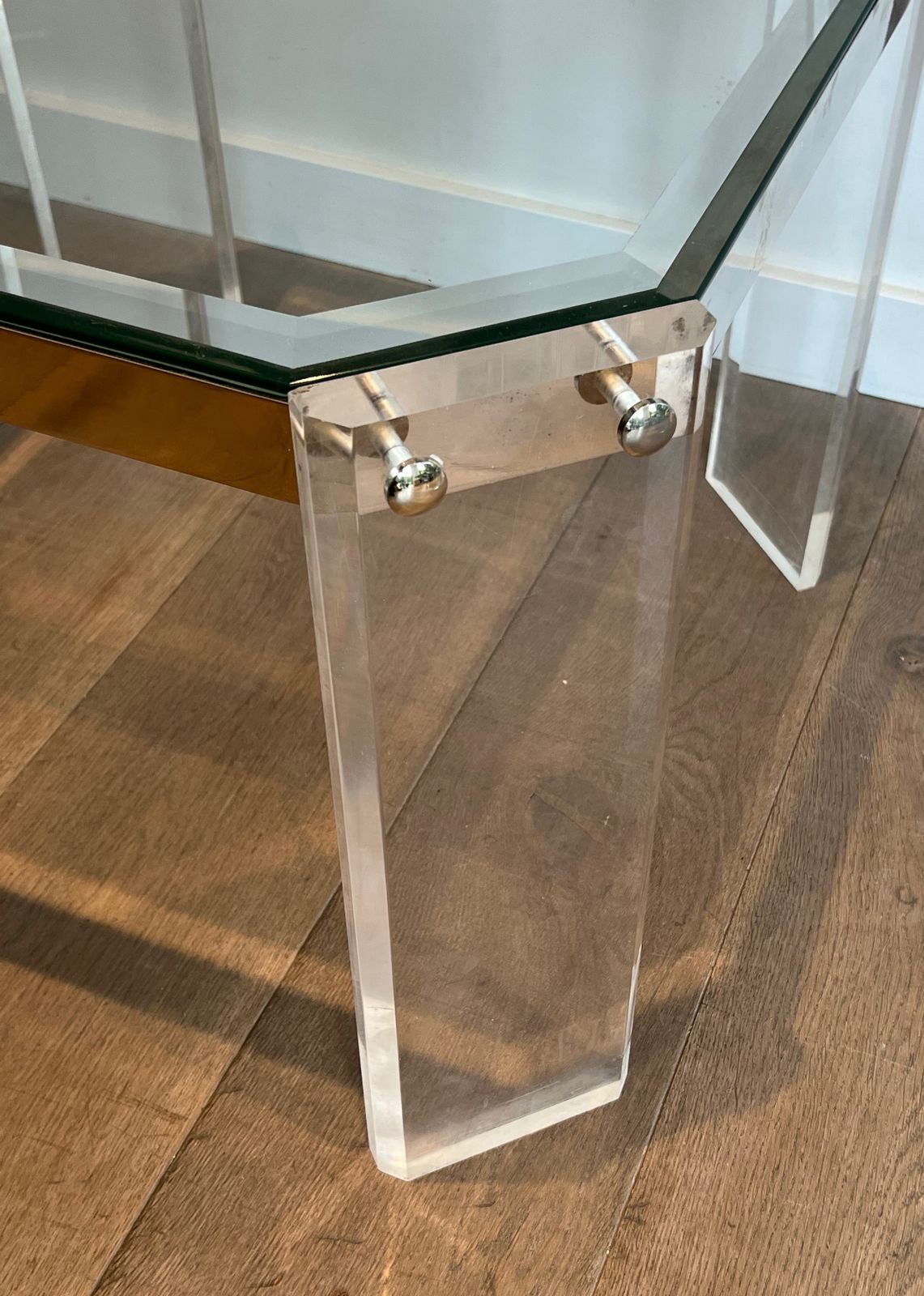 photo furniture Pair Of Octagonal Plexiglass And Chrome Sofa End Tables From Maison Jansen