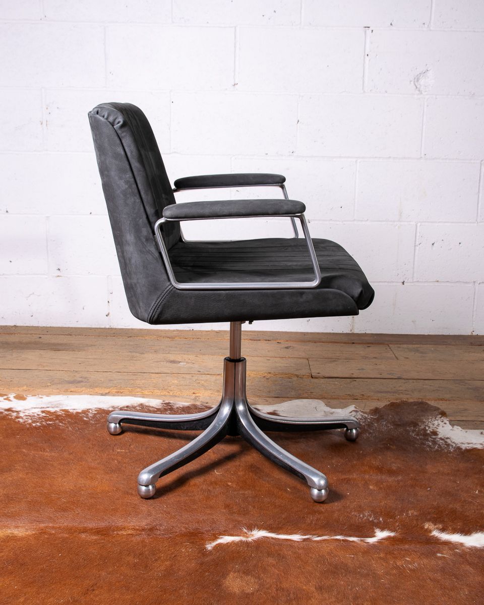 photo vintage Vintage Leather Osvaldo Borsani Office Desk Chair 1970s
