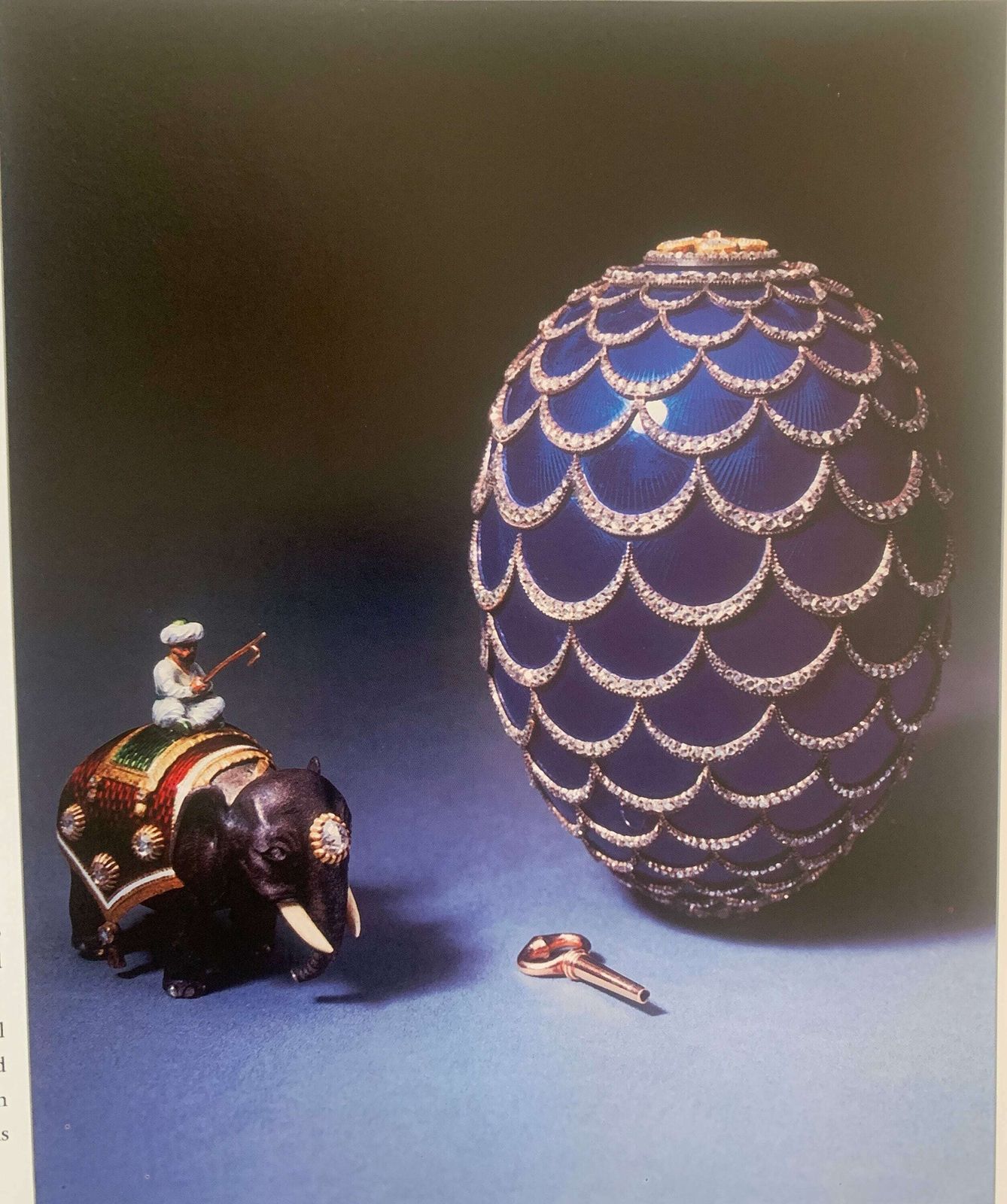 photo furniture Fabergé | Karen Farrington | Book | Russian | Overview | Eggs | Stone Carving | Cigarette Cases | Jewelry | Bell Pushes | 1999