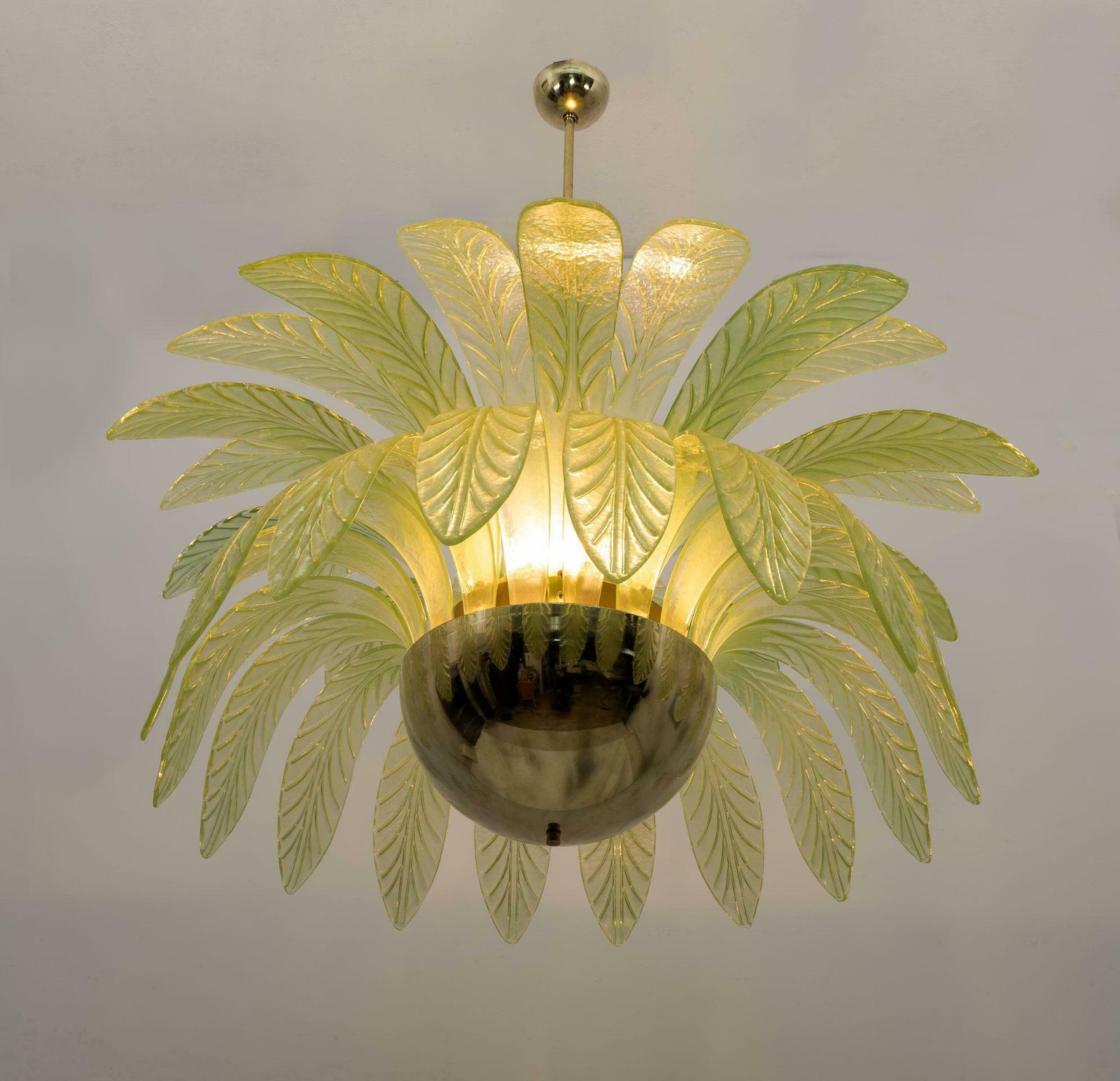 Mid Century Modern Palm Leaves Big Chandelier Murano Glass And Brass, 1970s photo 7328.0