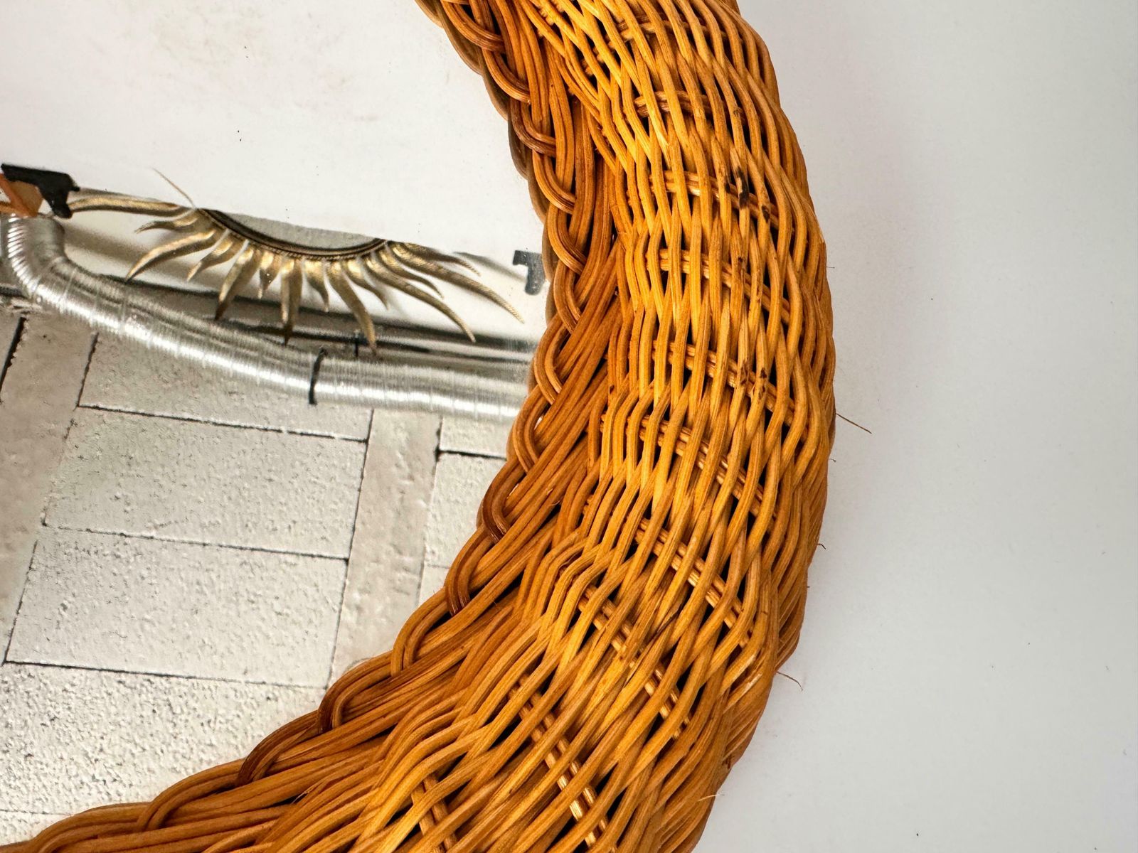 Midcentury French Riviera Rattan And Bamboo Oval Wall Mirror, Italy 1960s photo vinterior