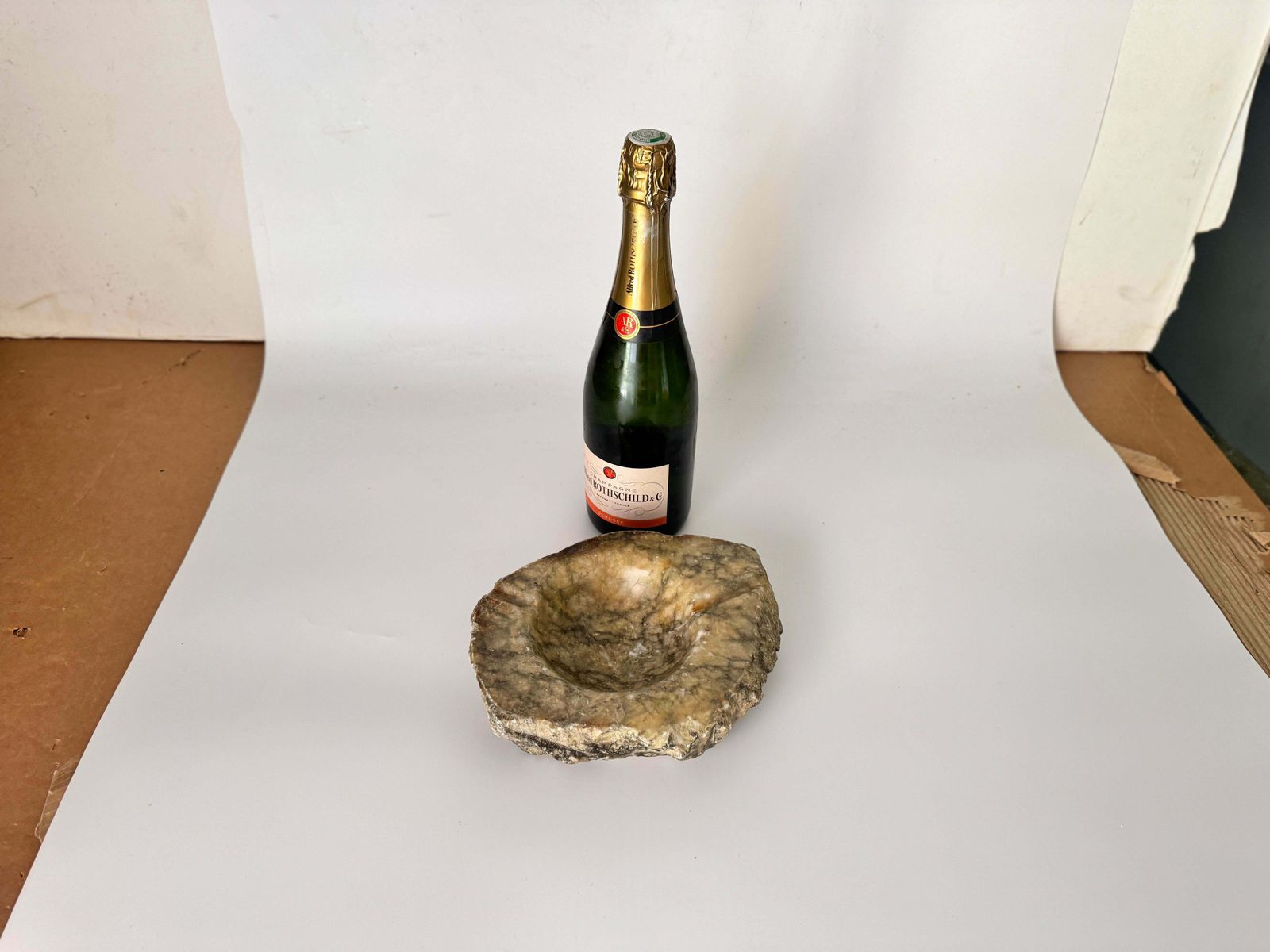 Large Ashtray Or Vide Poche In Marble Onyx In Green Color Italy 1960 photo furniture