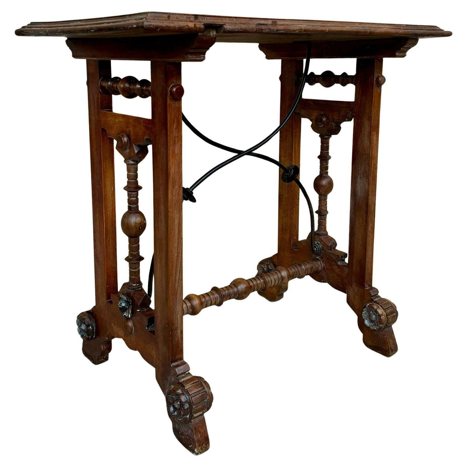 Console espagnole du début du XXe siècle, années 1940