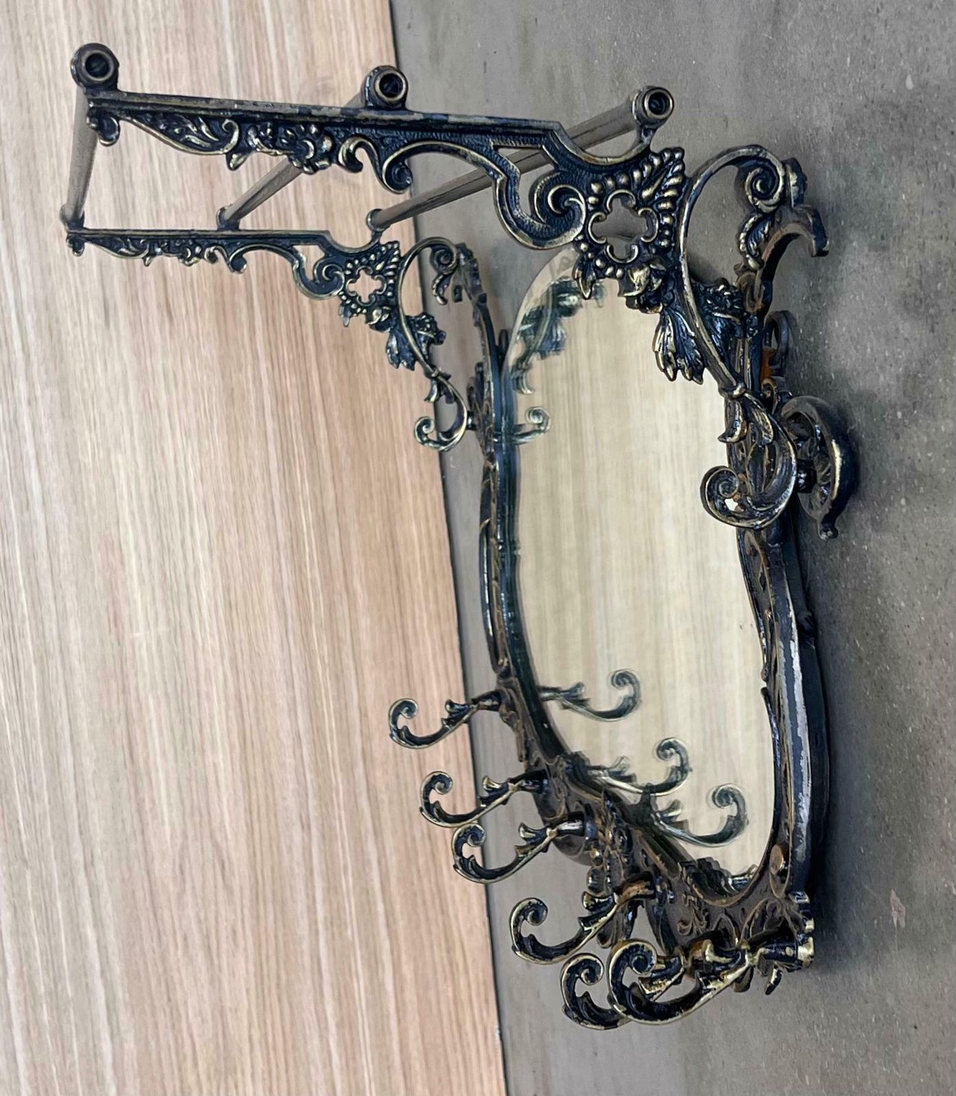 Porte-manteau mural français en bronze avec miroir, XIXe siècle photo Mobilier