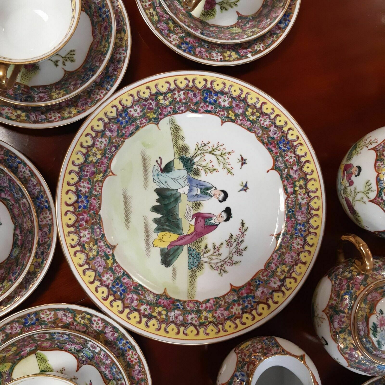 Early 20th Century Chinese Nianqian Zhilong 23 Piece Tea Set photo 125.0