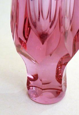 Small Faceted Vase Cut In Purple Pink Glass, 1960s photo vinterior